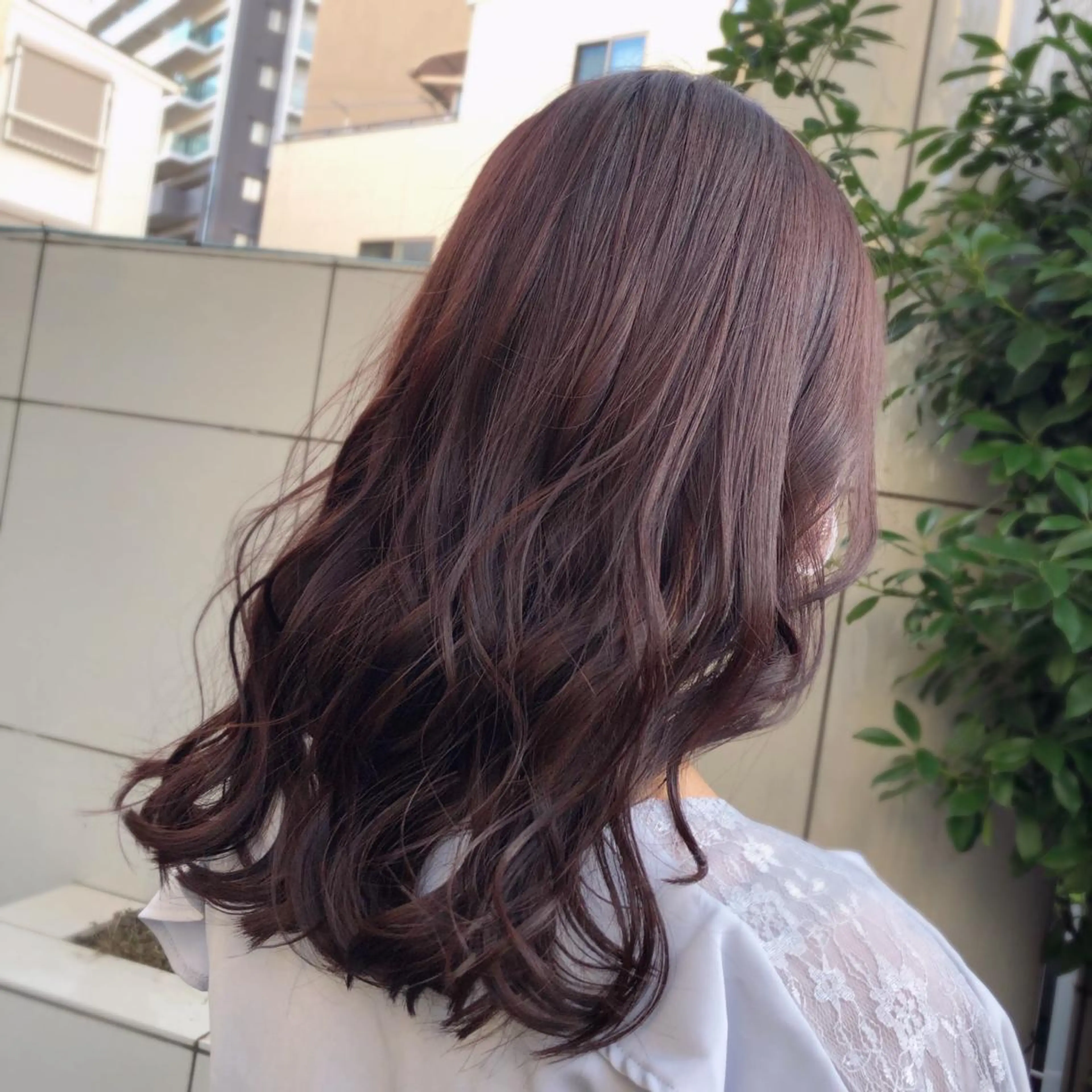 ミディアム カラー ヘアカラー トリートメント 山崎 絵莉香のヘアスタイル