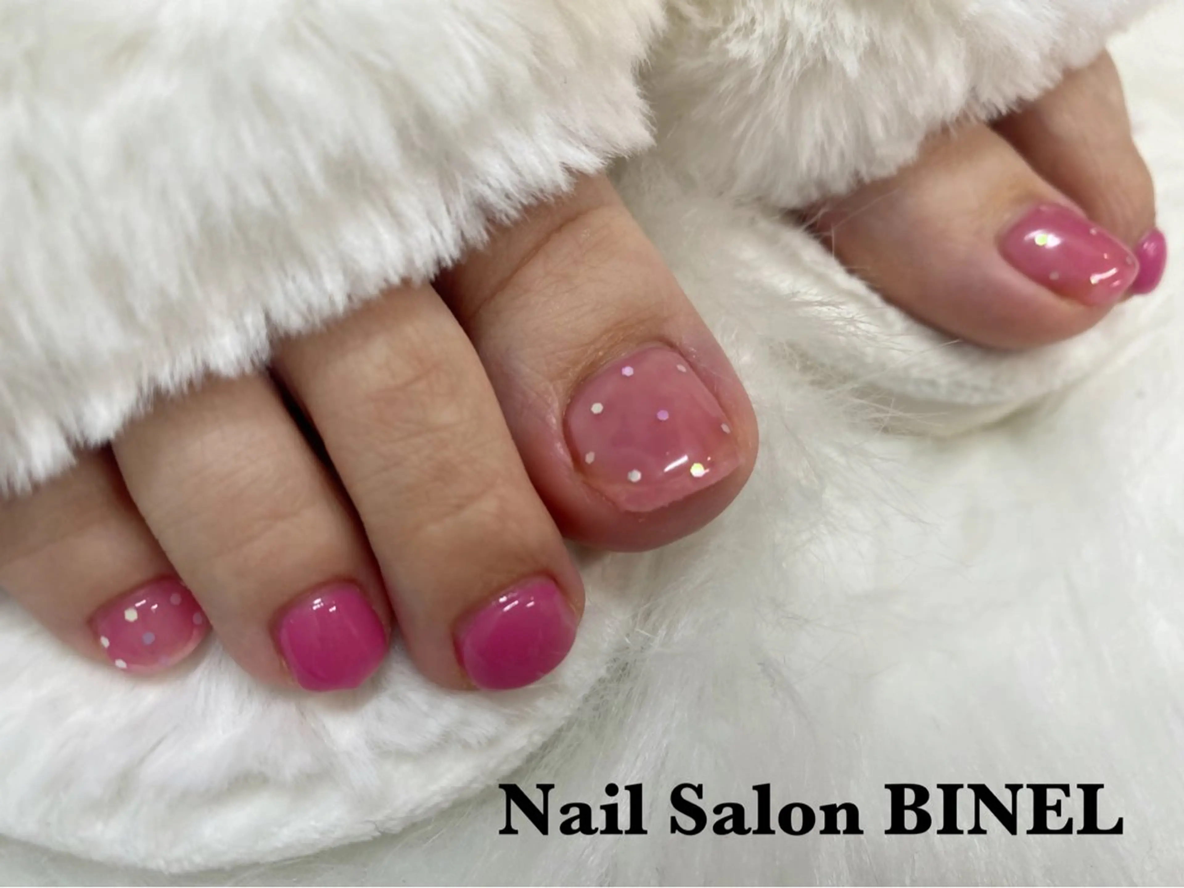 ネイル フットネイル H. Yuukaのネイルデザイン