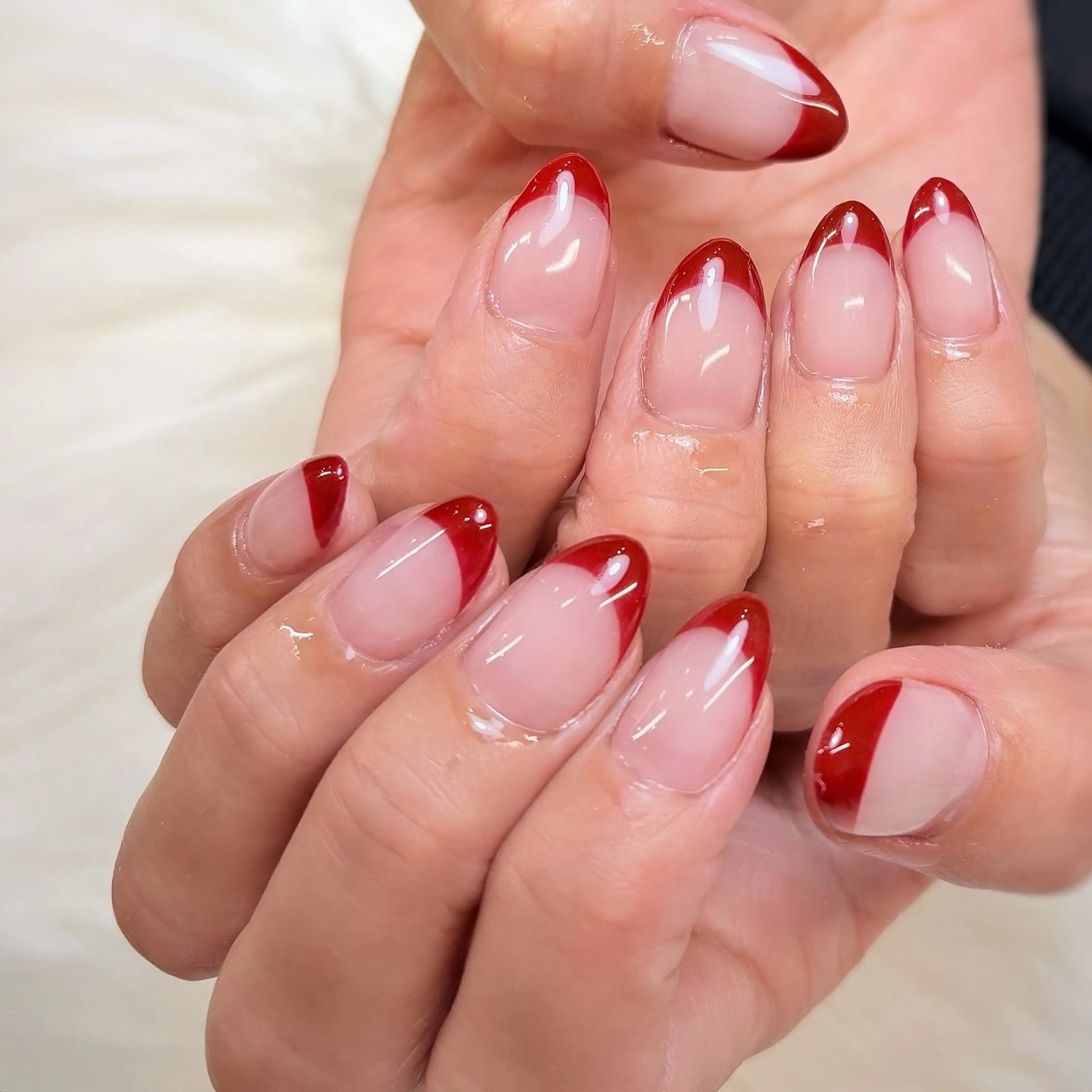 ネイル フレンチネイル 赤色 Nail ameria megu所属・ameria meguのネイルデザイン