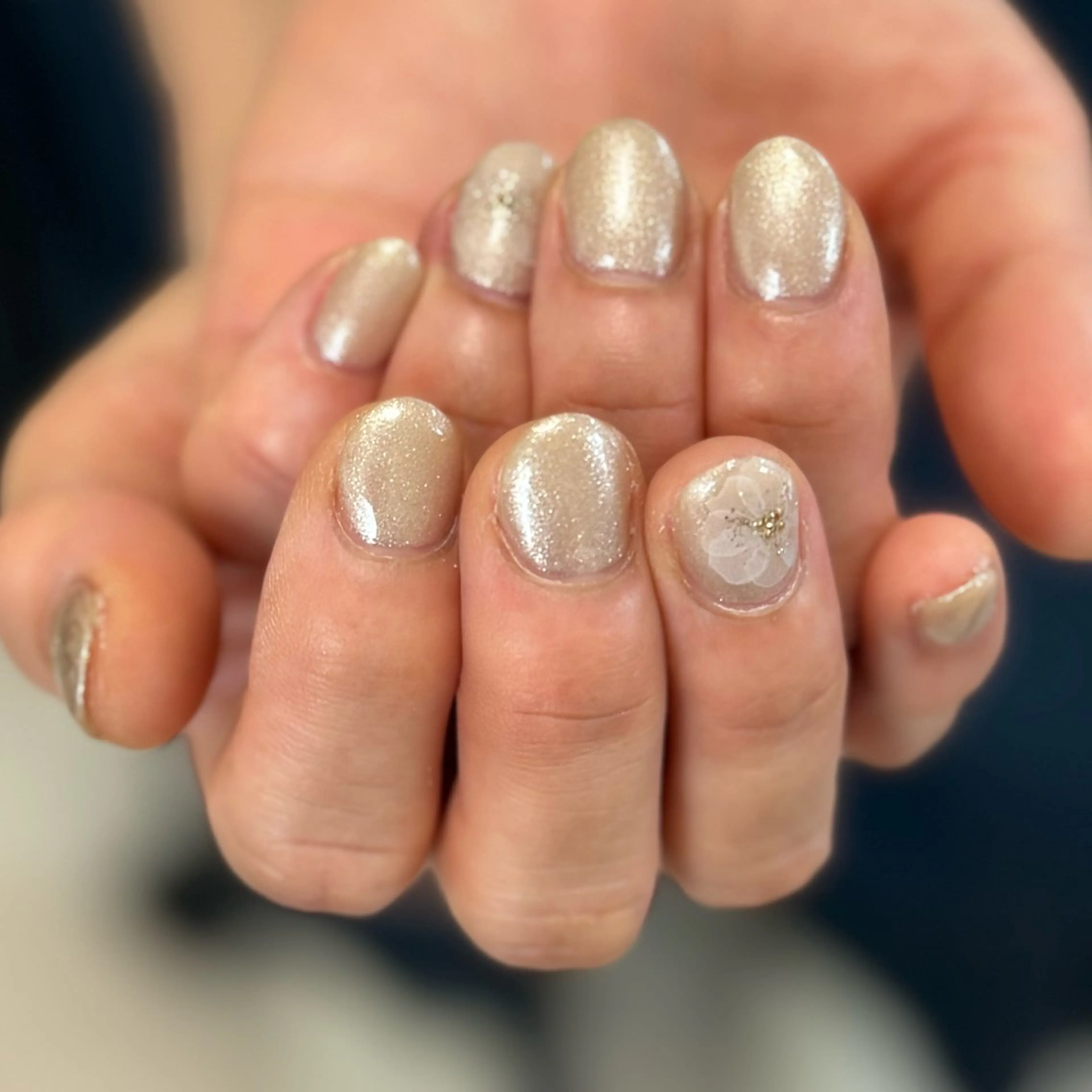 ネイル フラワーネイル ワンカラーネイル ハンドネイル Hana_ Rieのネイルデザイン