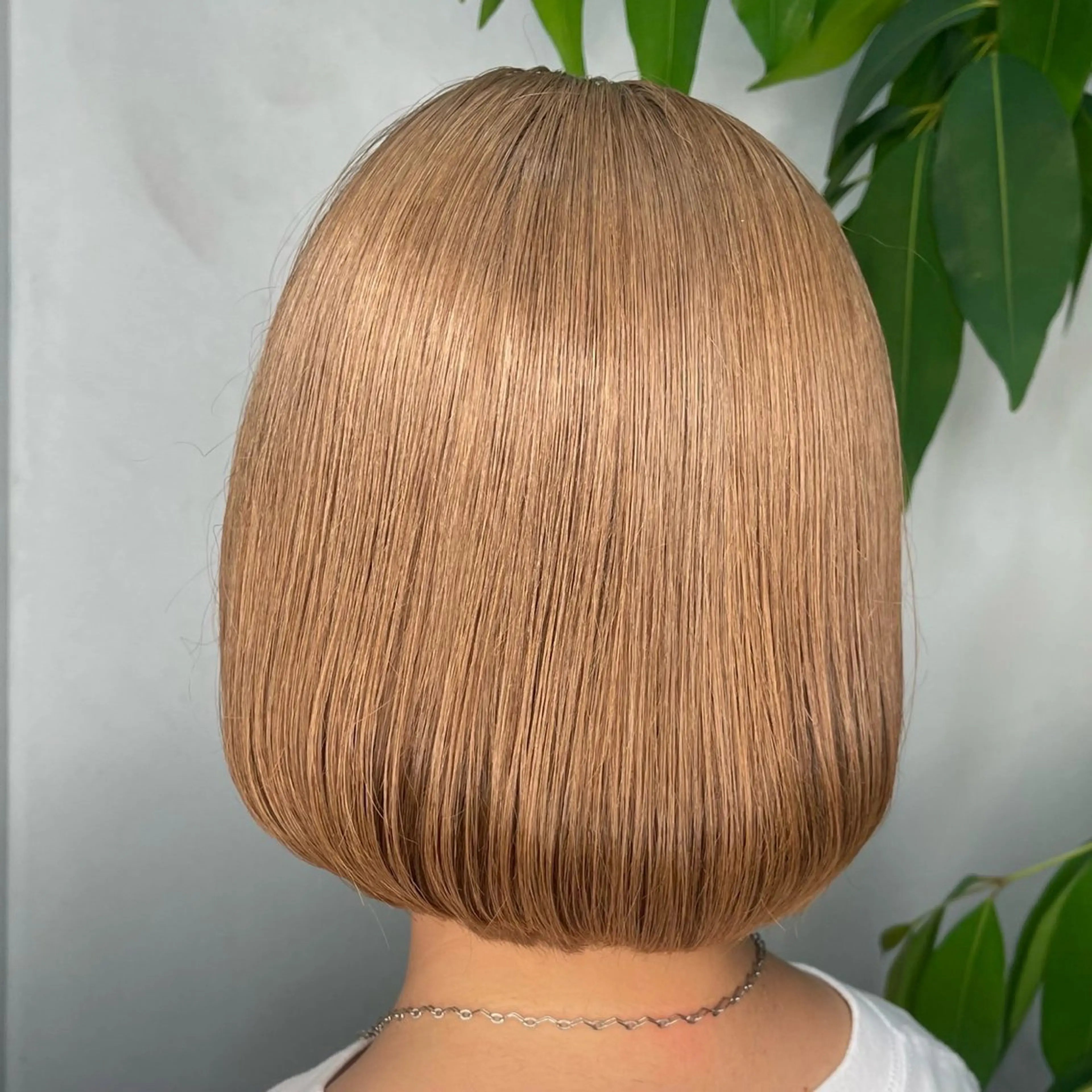 セミロング カラー カット ヘアカラー トリートメント ヘッドスパ 女性支持率No.1ハ イトーン特化神田真志のヘアスタイル