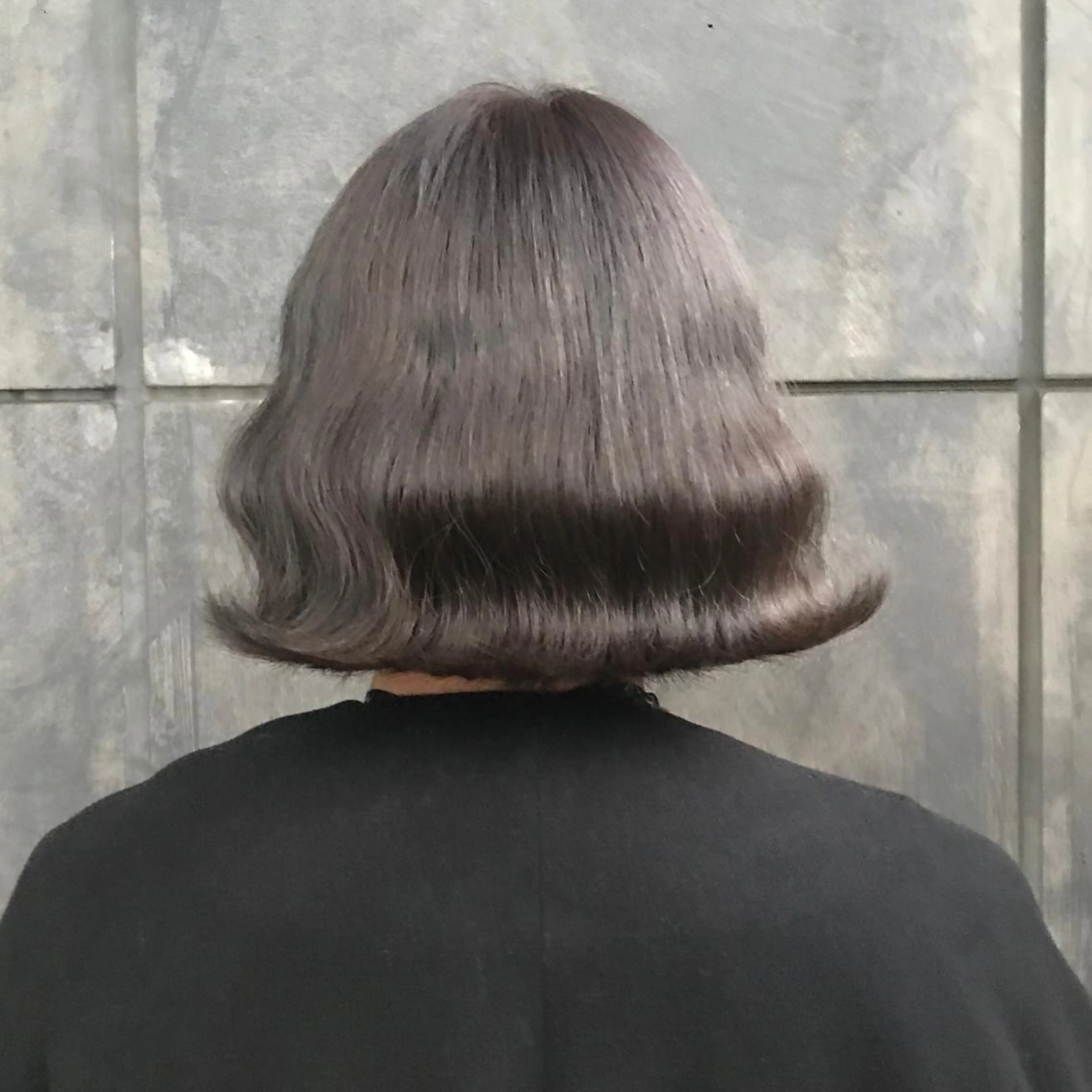 ショート アッシュ タンバルモリ ムルギョル巻き 韓国風ヘア シースルーバング サロウィン所属・K-POP好き美容師 🇰🇷Kai.Yのヘアスタイル