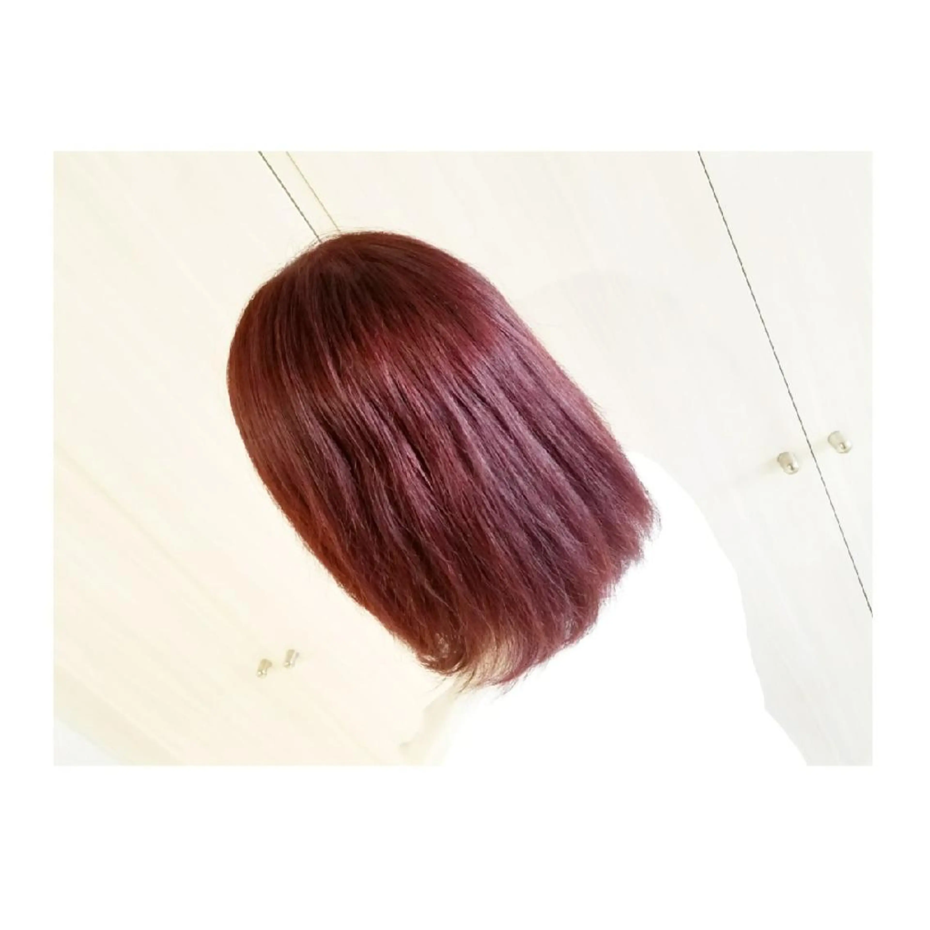 セミロング カラー ブリーチ ピンクカラー ピンクパープル パープルカラー 外ハネヘア Luana 矢場町のヘアスタイル