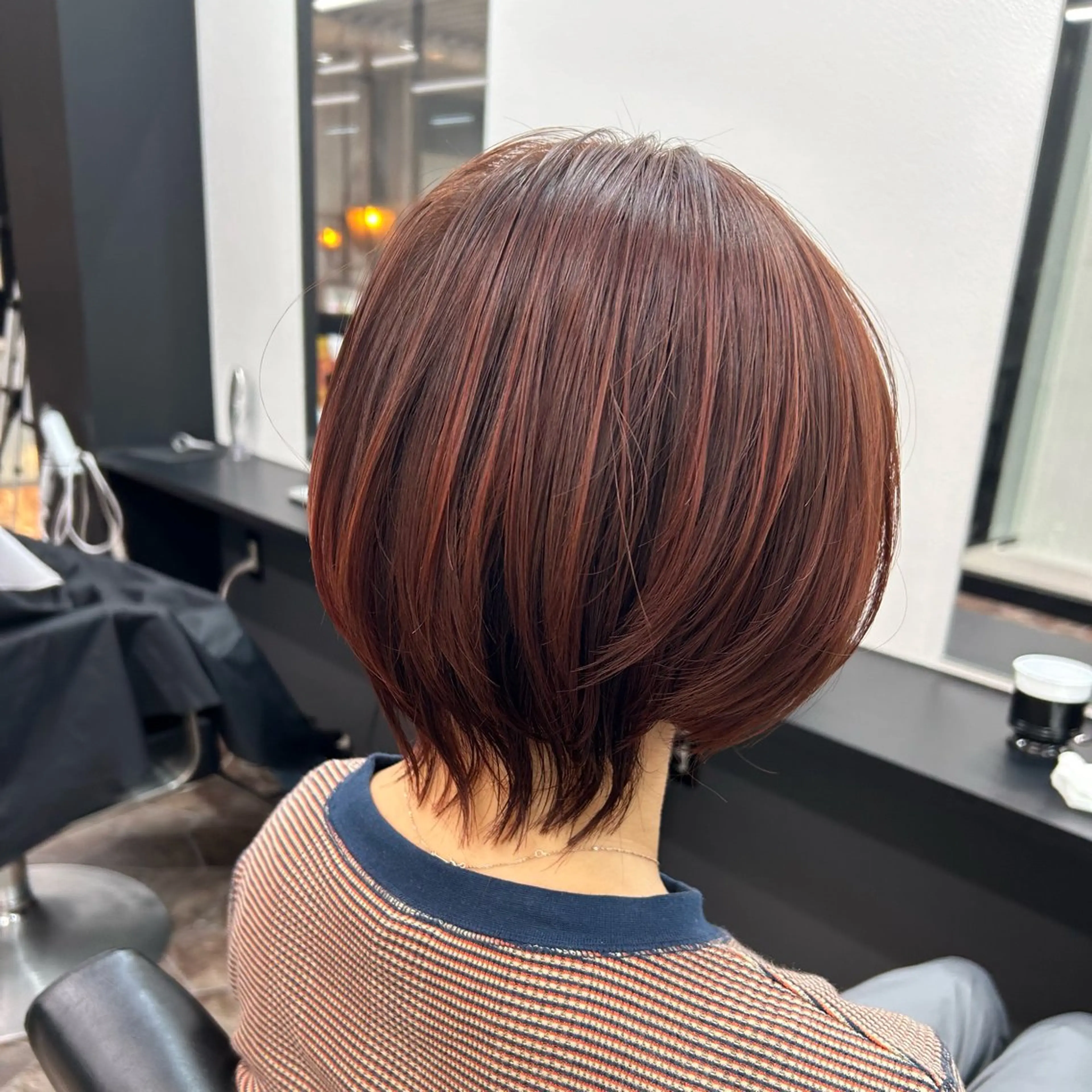 ショート カラー オレンジ レッドカラー COEUR🧡 山下　優花のヘアスタイル