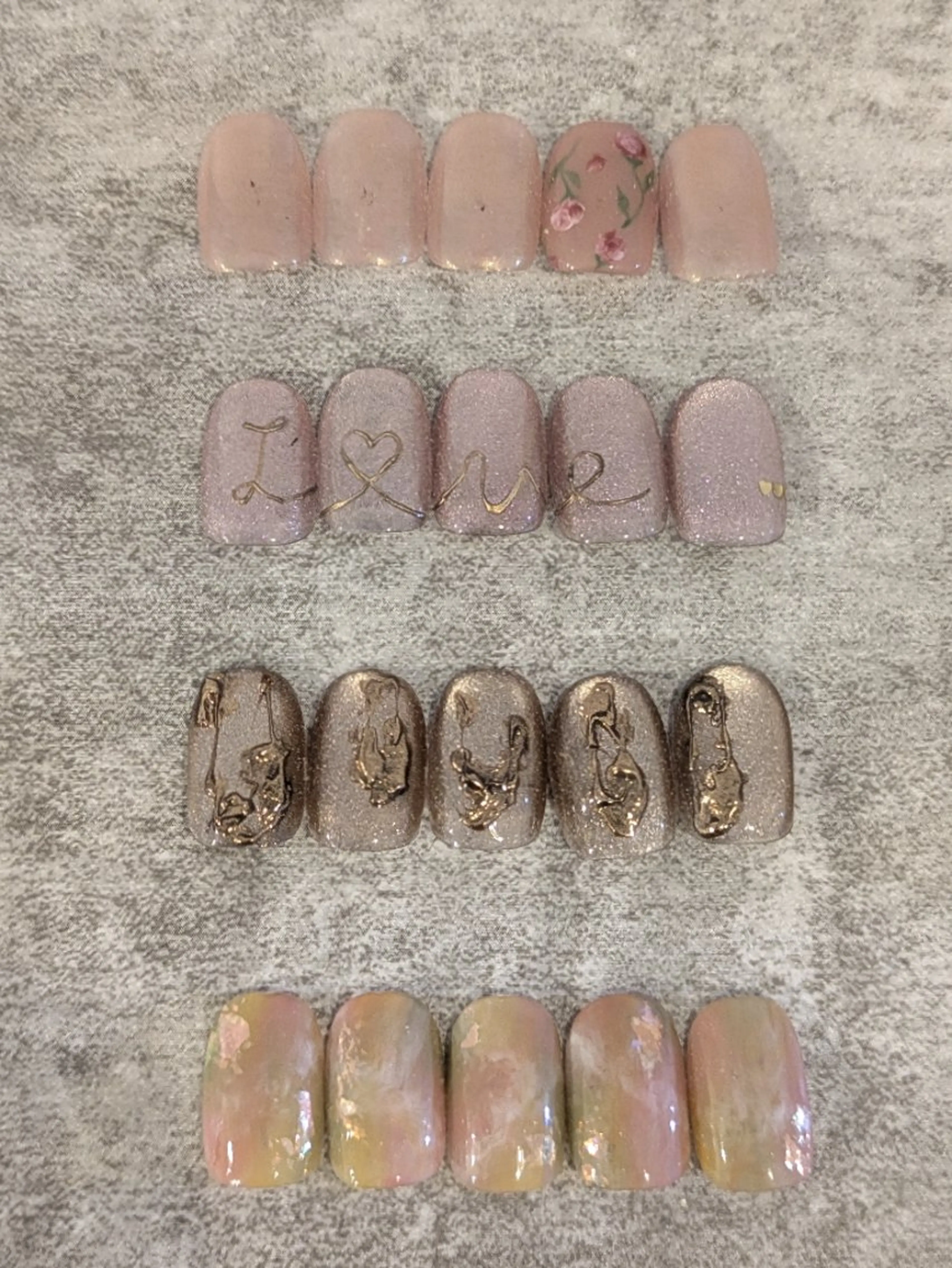 ネイル ニュアンスネイル 【新宿三丁目】AMIのネイルデザイン