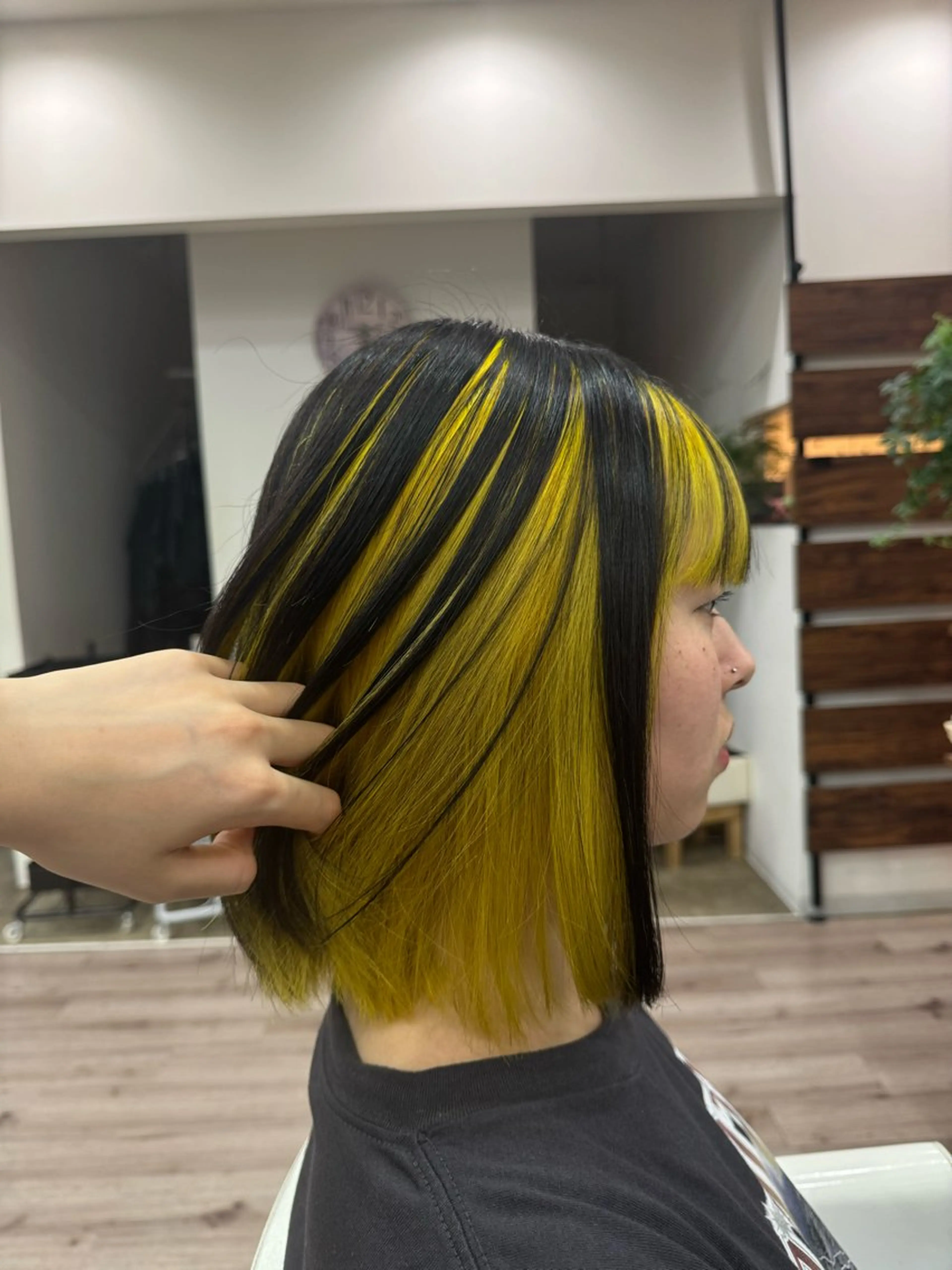 カラー ヘアカラー 小川 愛遥のヘアスタイル