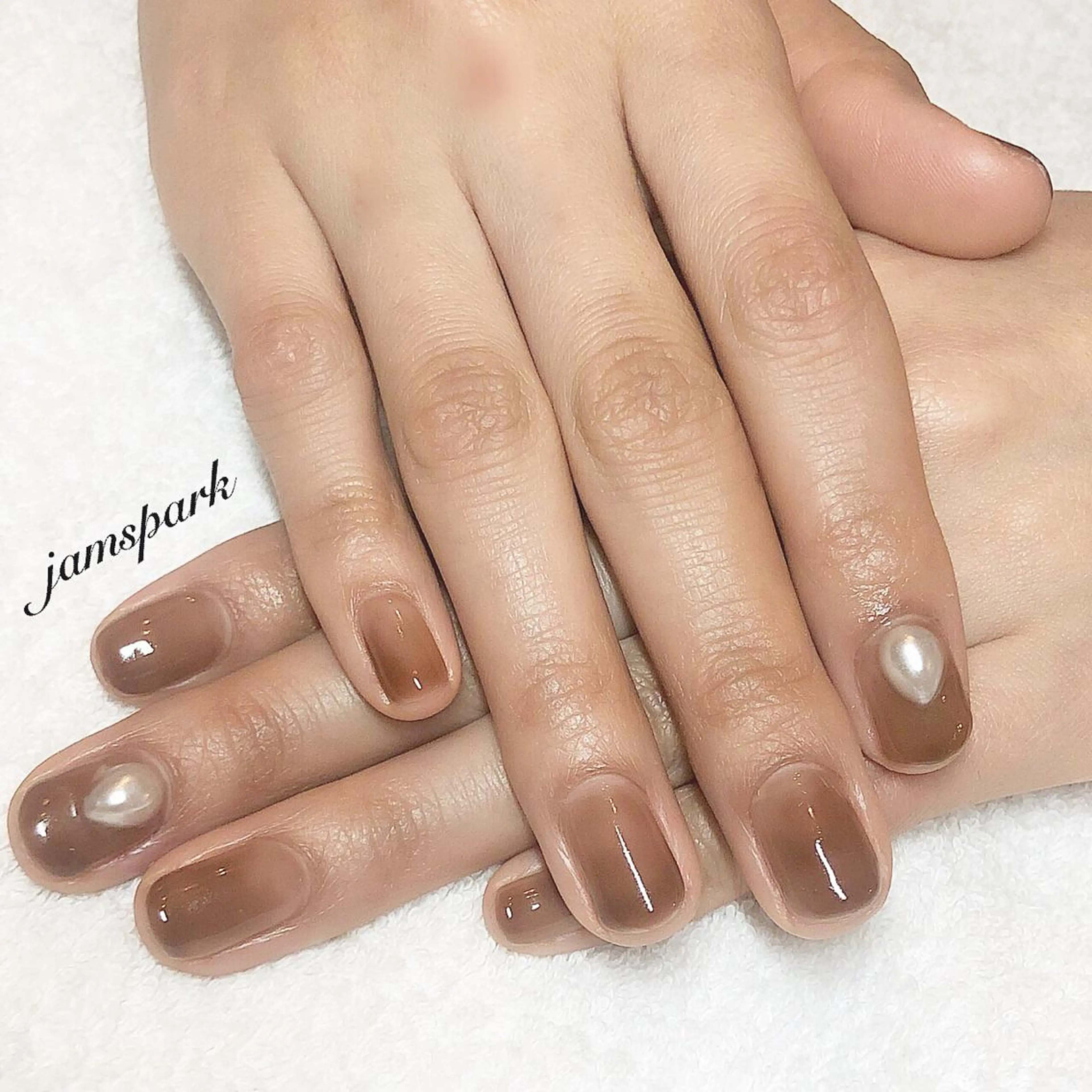 ネイル フレンチネイル ジェルネイル ミラーネイル ニュアンスネイル ワンカラーネイル ハンドネイル jamspark ✨のネイルデザイン