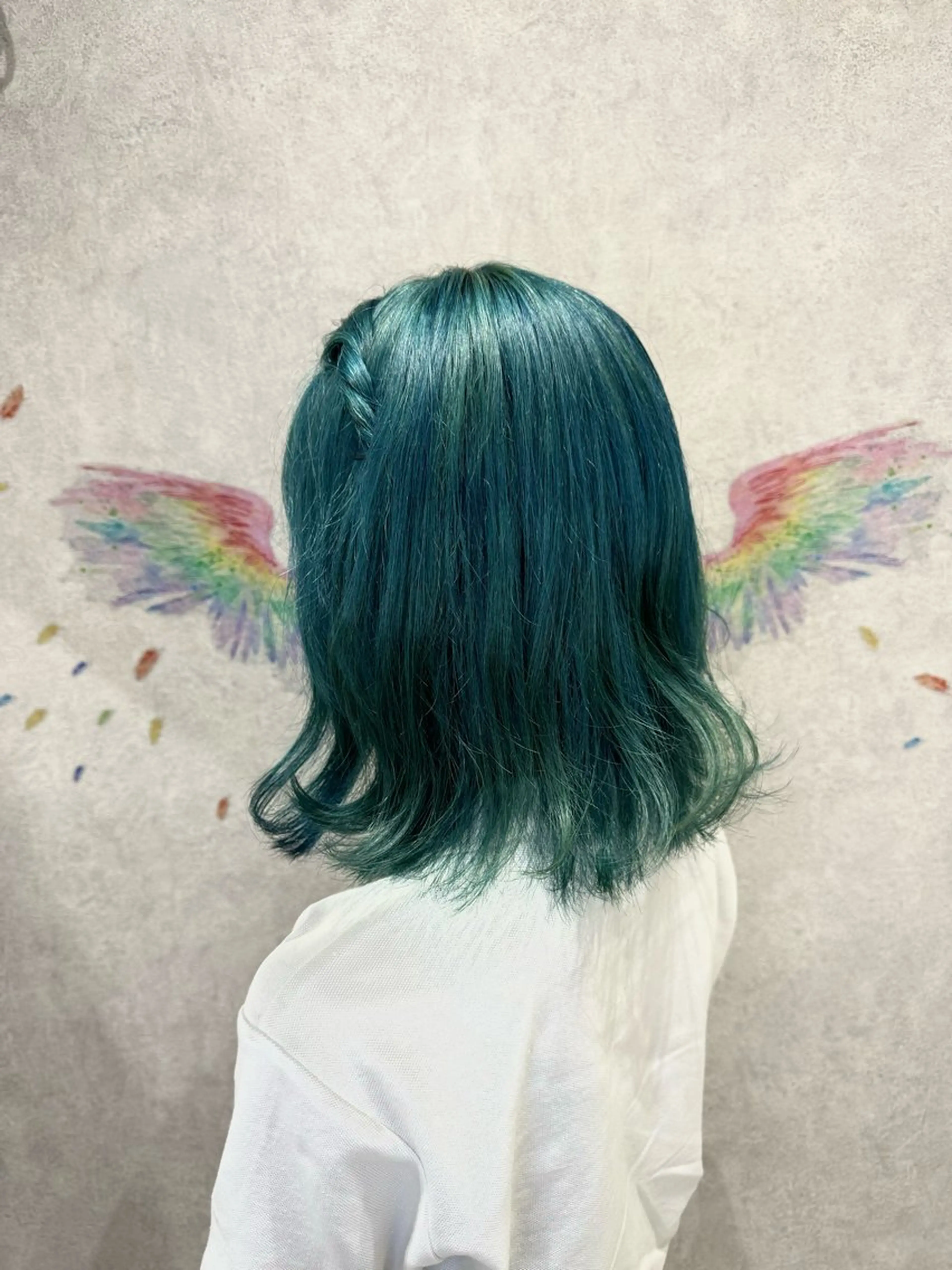 ミディアム カラー エメラルドグリーン ボブ カット ヘアカラー トリートメント 韓国ヘアー🦄ྀི オタク美容師🌈山本のヘアスタイル