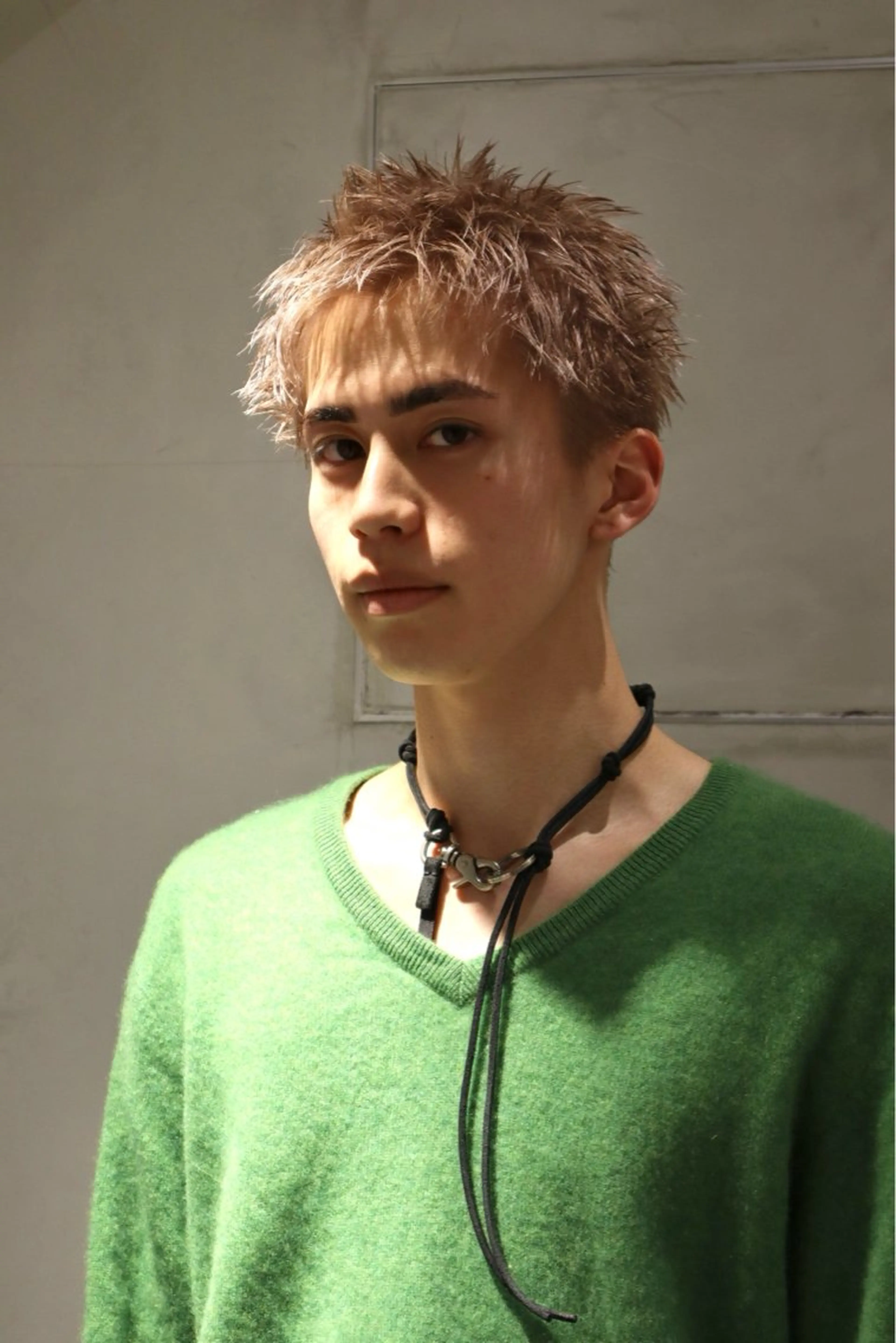 ショート カラー メンズ カット ヘアカラー トリートメント ヘアセット メンズ特化   西野 晴紀のヘアスタイル