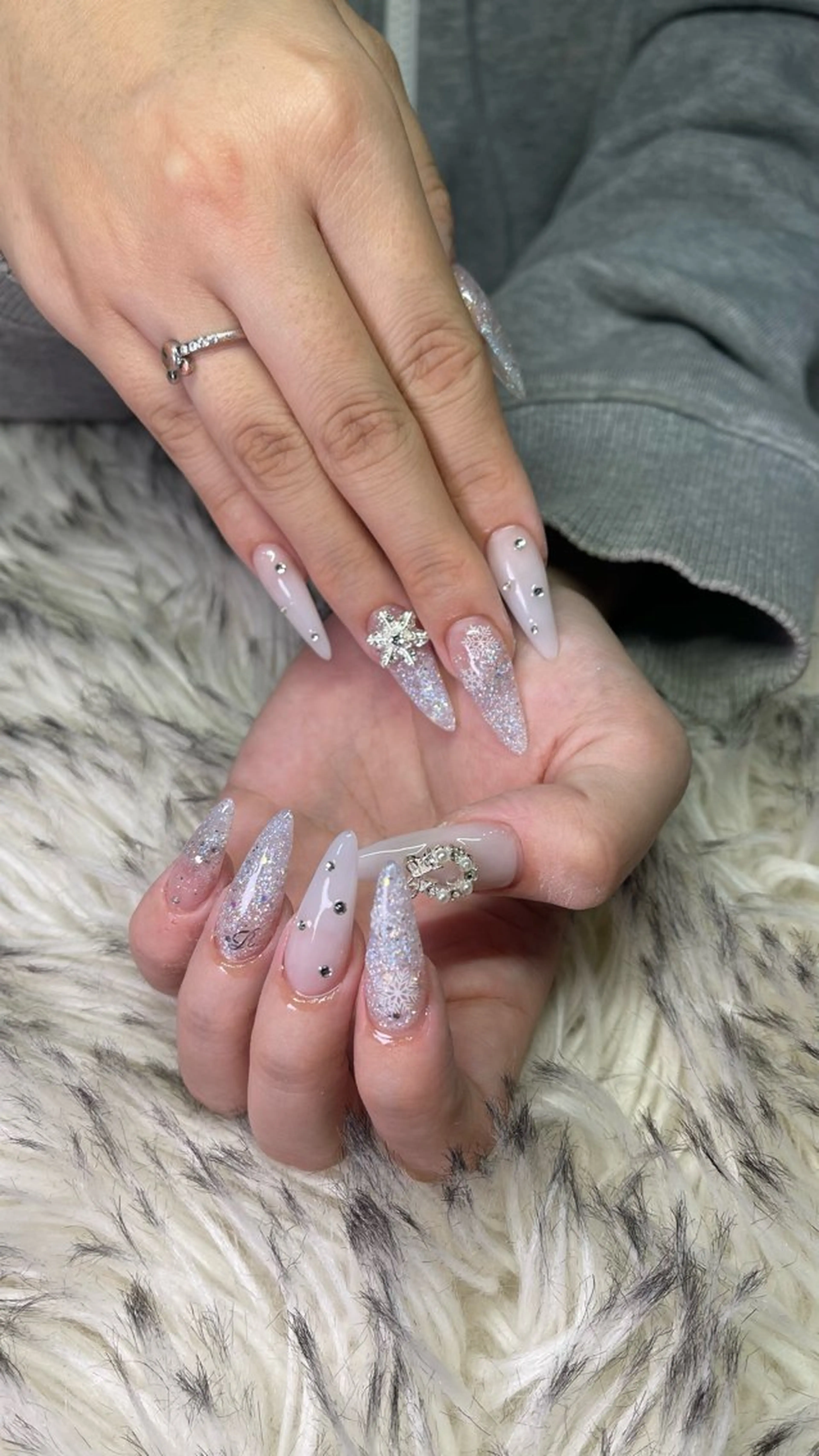 ネイル NAIL FOCUS Lisaのネイルデザイン