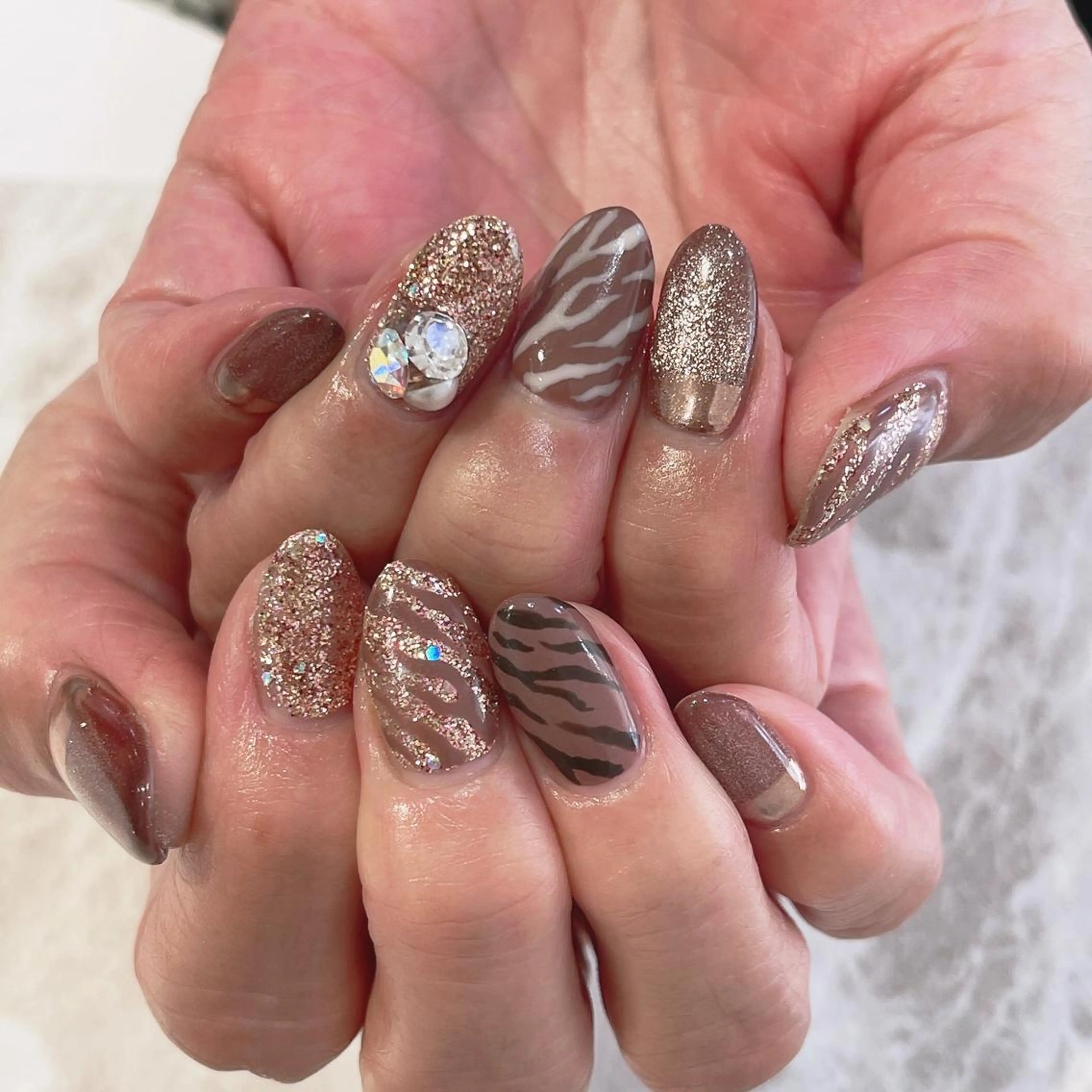 ネイル アニマル柄 Nailsalon Julius luna所属・Juliusluna FUZUKIのネイルデザイン