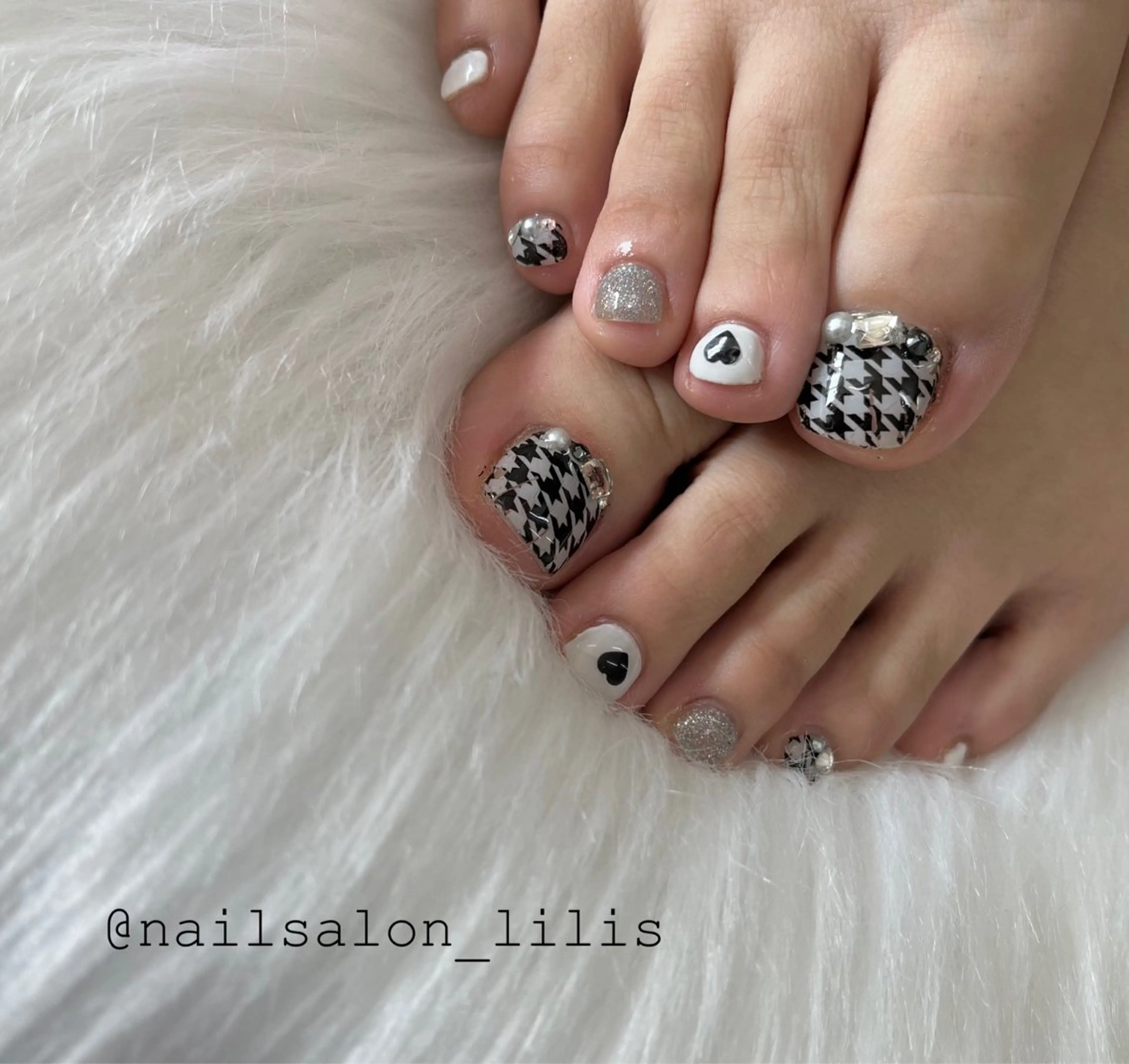 ネイル nailsalon lilis所属・nailsalon Lilisのネイルデザイン