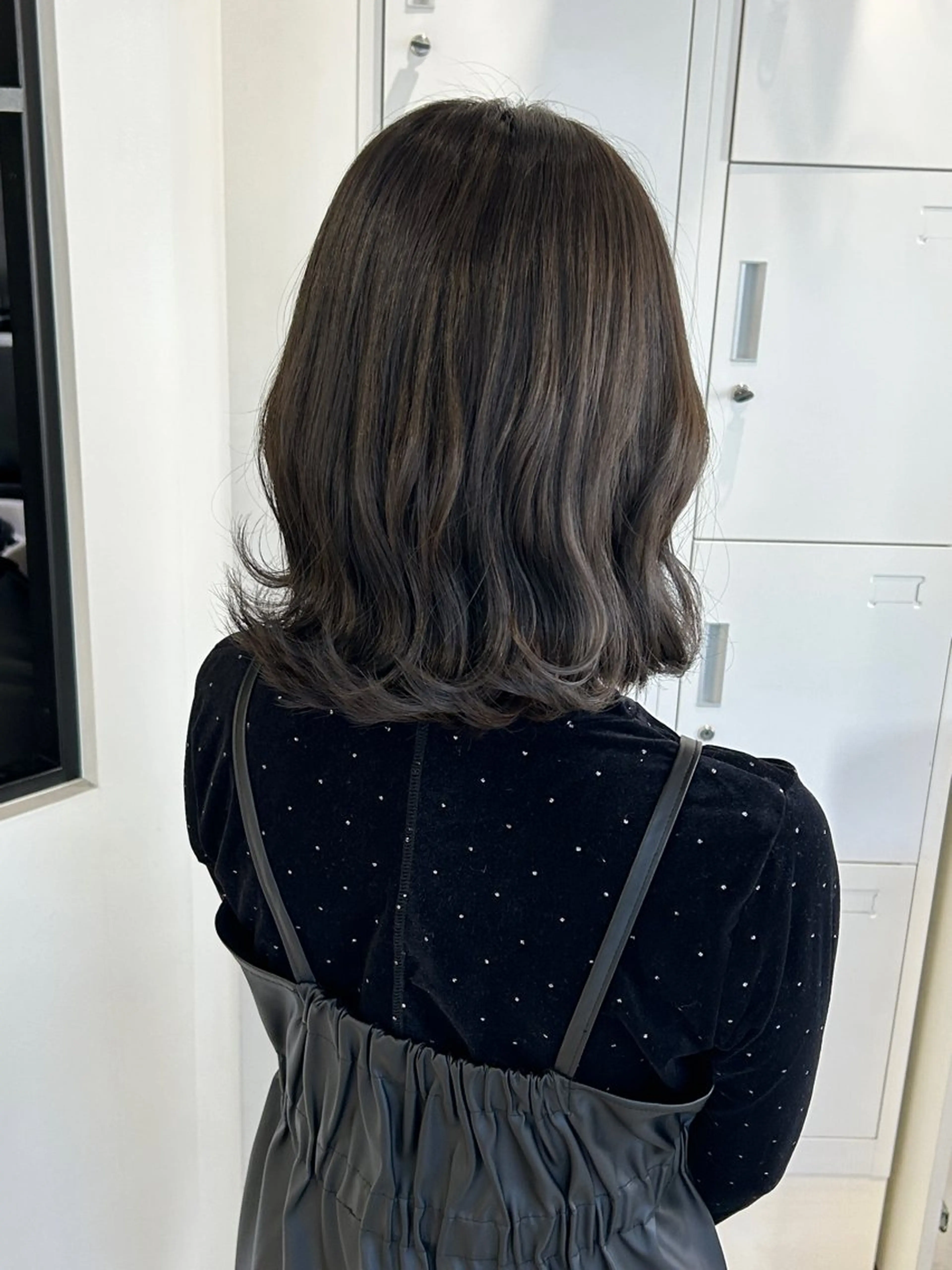 ミディアム 平山 千紗のヘアスタイル