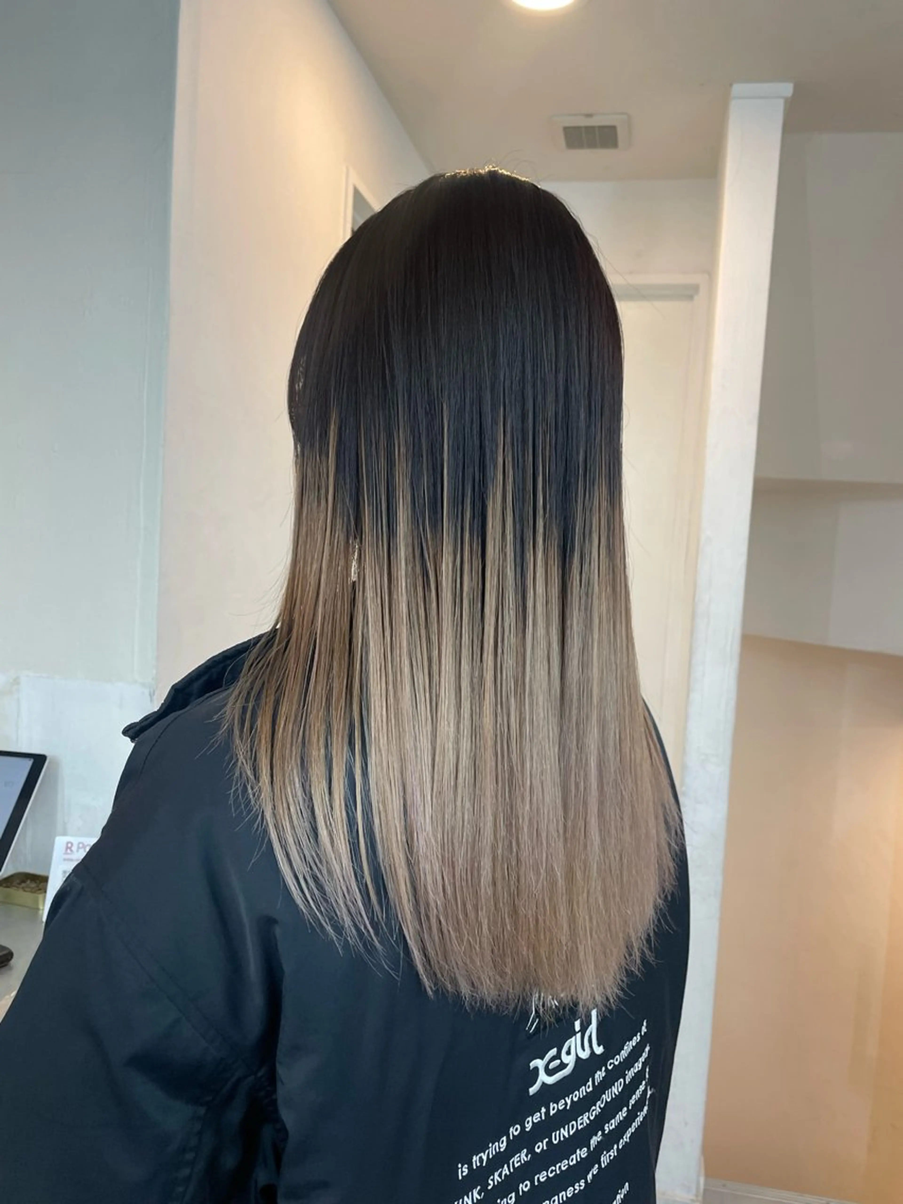 ロング カラー ヘアアレンジ 🦠カラーリスト/ 魚瀬あおい🦠のヘアスタイル