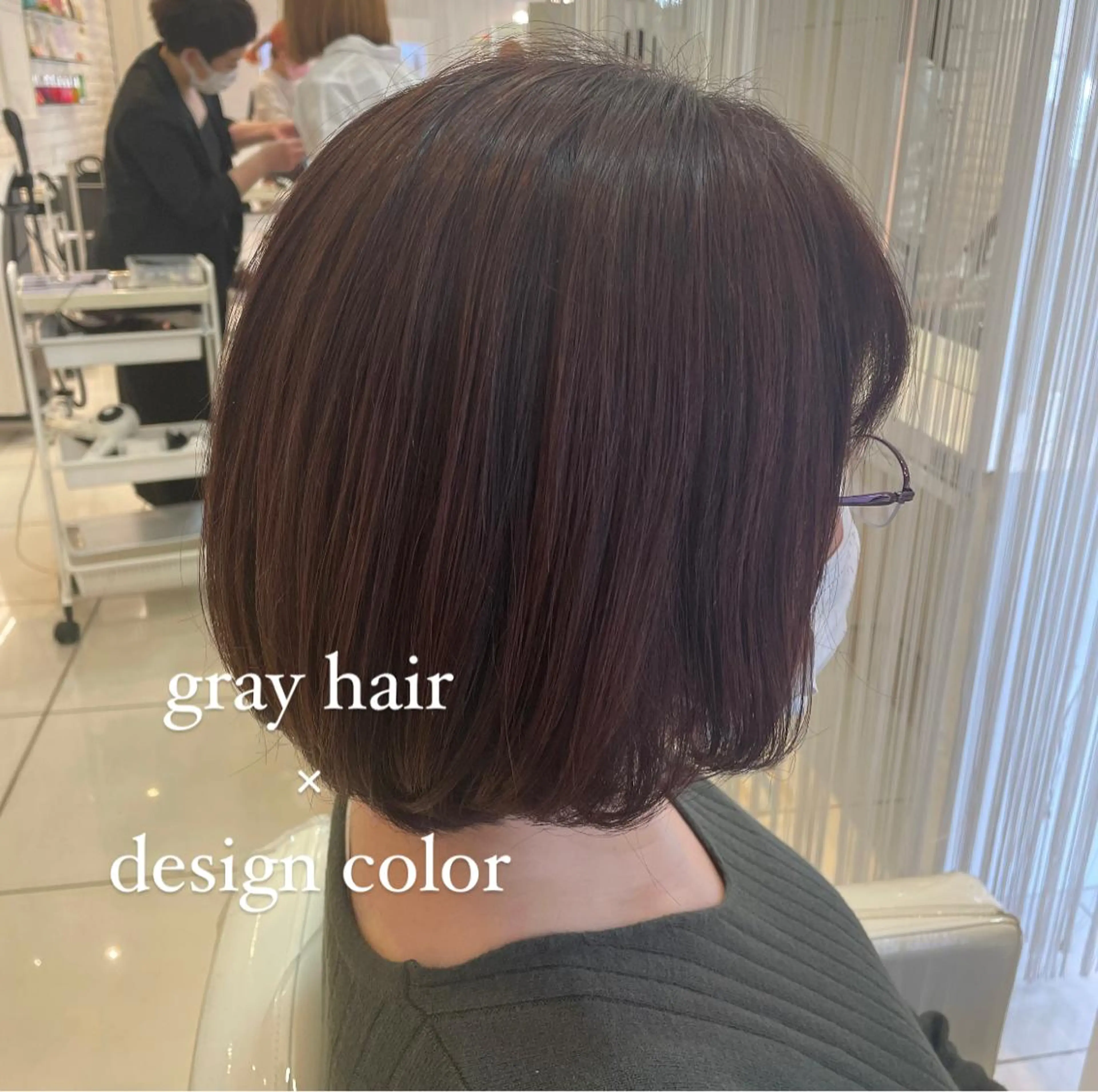 ショート カラー BiBi  藪 菜月のヘアスタイル