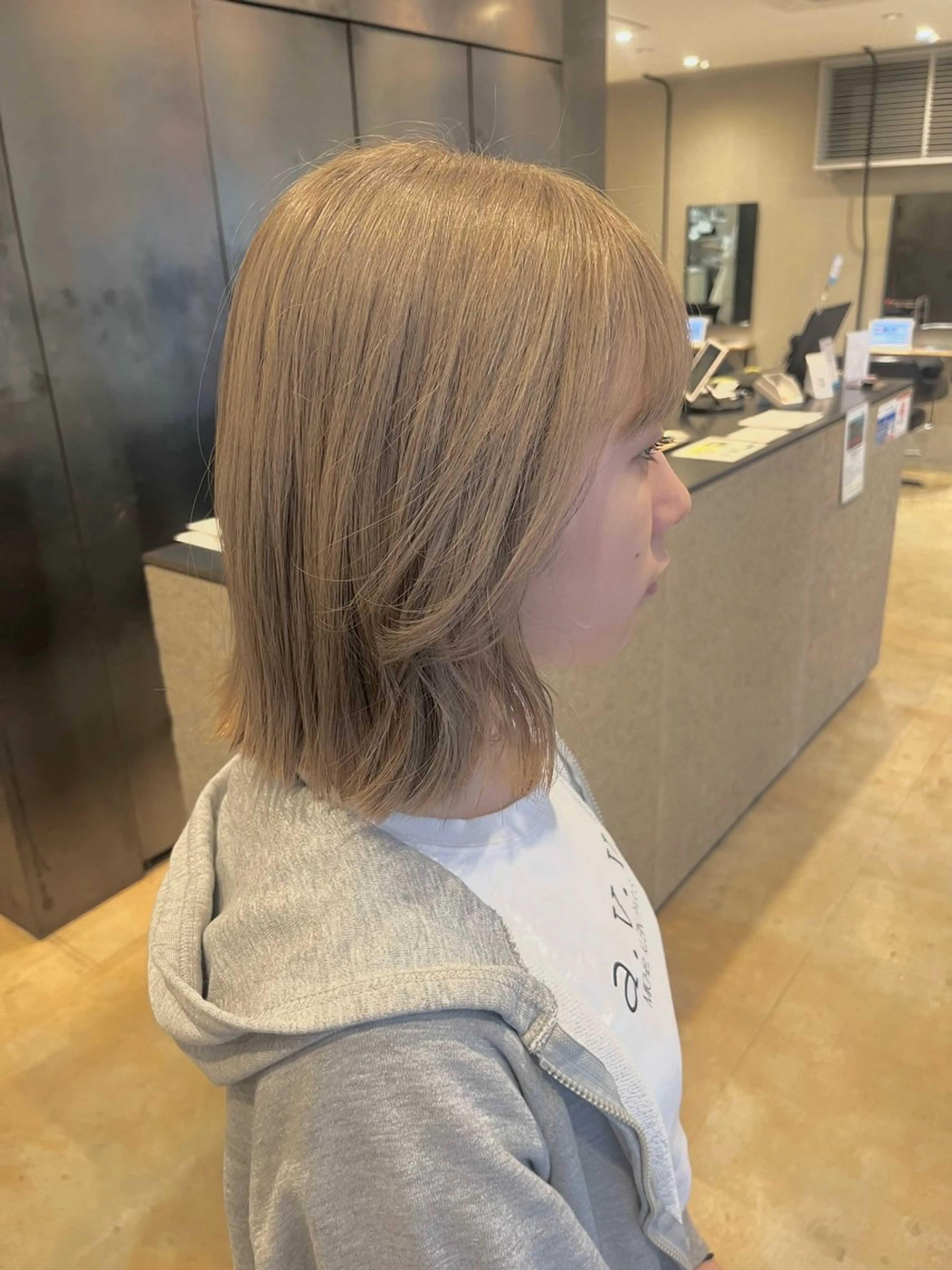 ショート カラー ヘアアレンジ ブリーチ ケアブリーチ ハイトーンカラー みわ/博多 ブリーチ/カラーのヘアスタイル