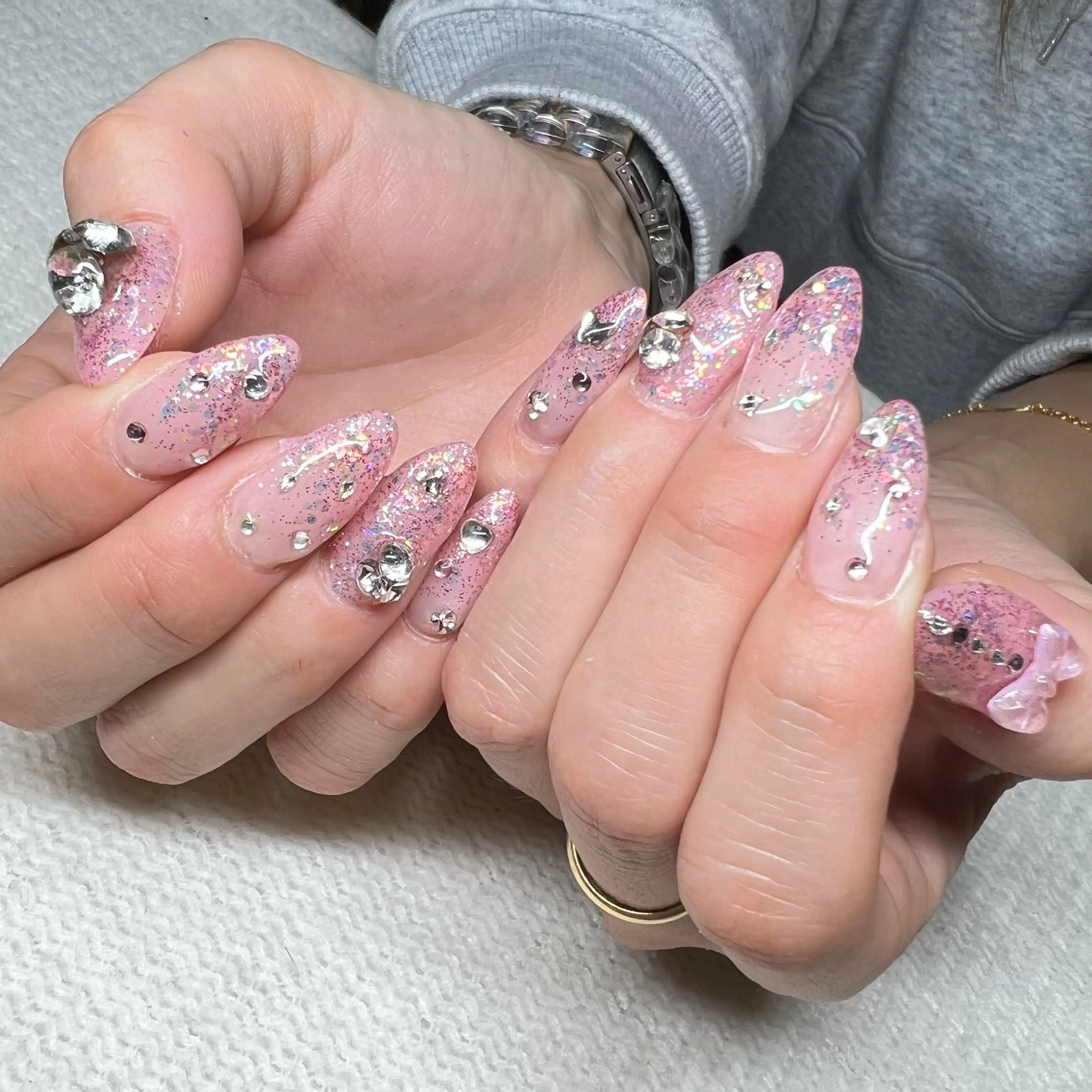 ネイル キラキラネイル ハンドネイル セプトネイル西大寺店 香取のネイルデザイン