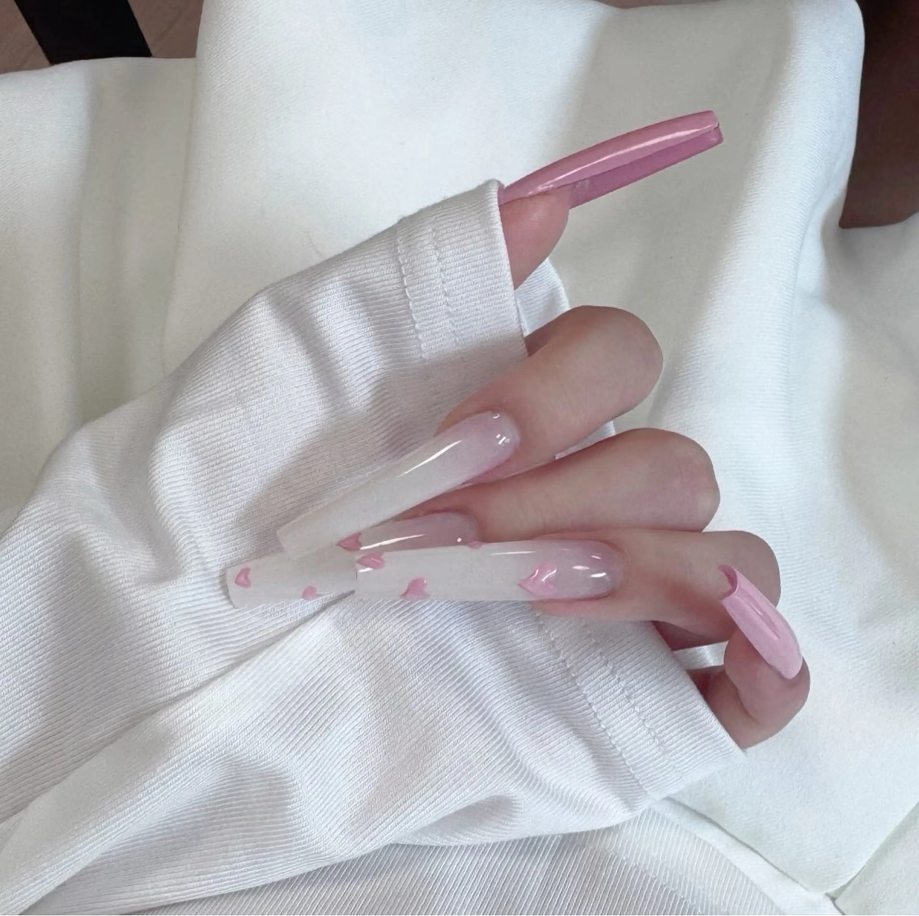 ネイル オーロラネイル フラワーネイル フットネイル フレンチネイル ジェルネイル ハンドネイル 長さだし専門 ありさのネイルデザイン