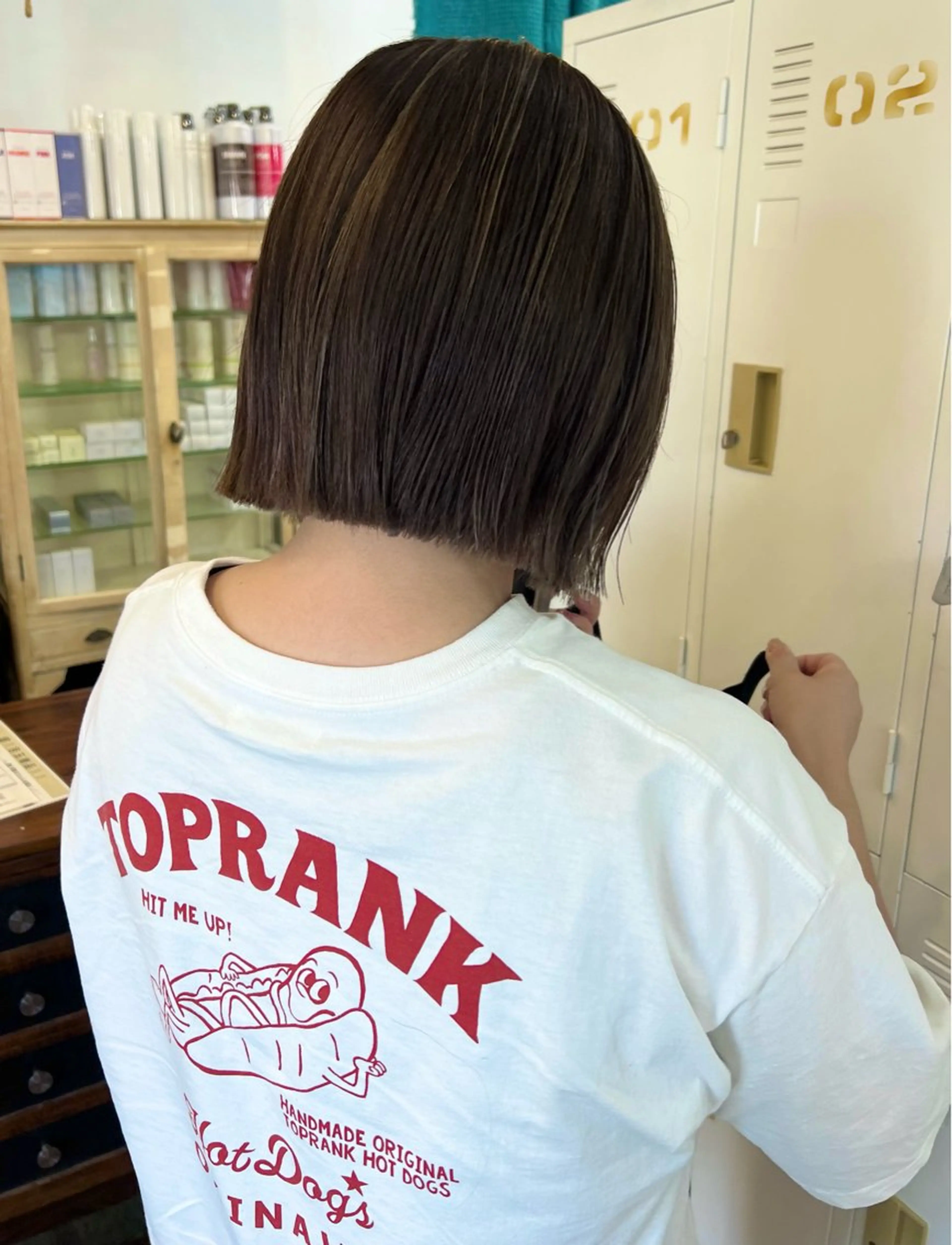 ミディアム カラー バレイヤージュ ハイライトカラー ハイライト レイヤーカット LOMARLIE JURIAのヘアスタイル