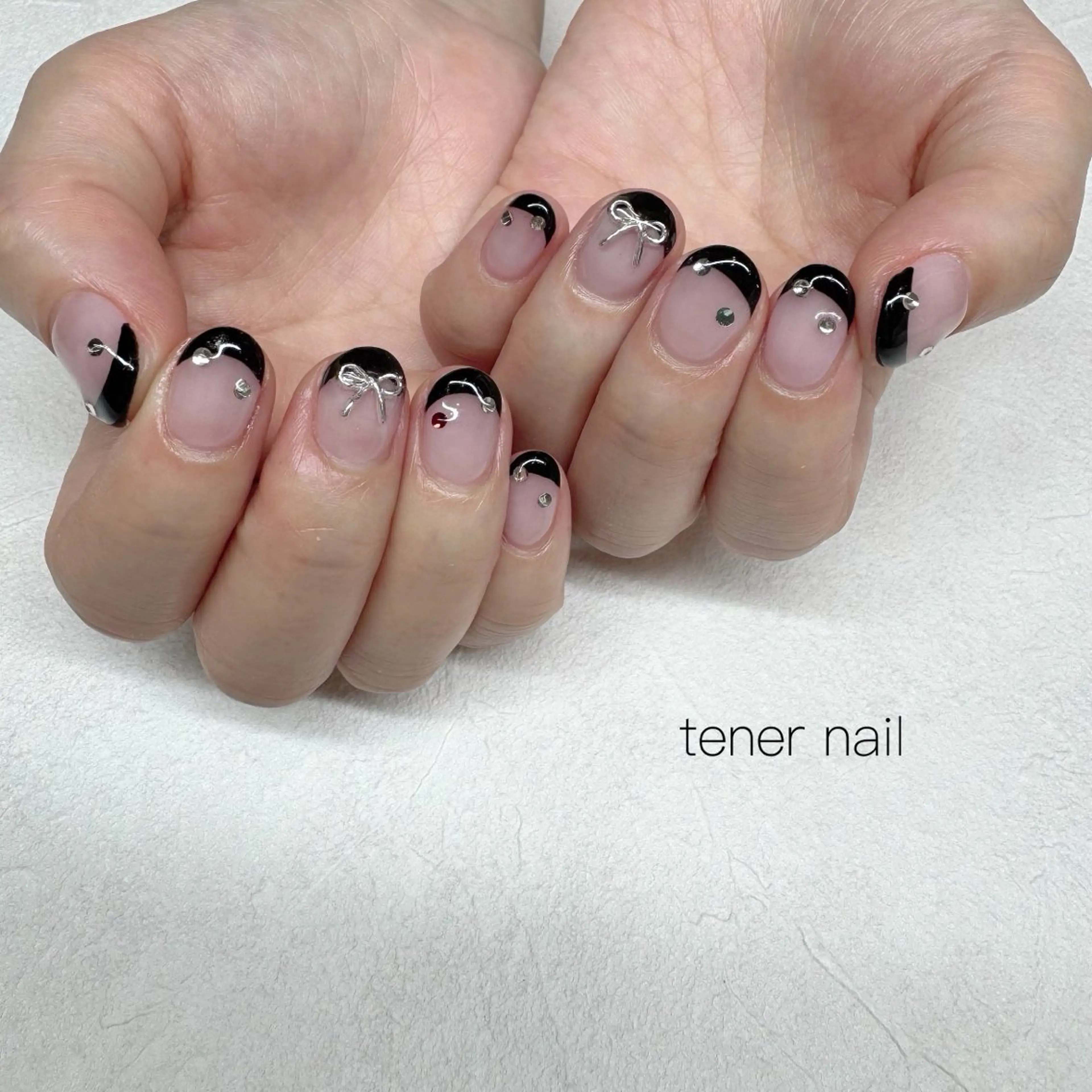 ネイル フレンチネイル ハンドネイル tener  nail  テネルネイル所属・テネルネイル tener nailのネイルデザイン