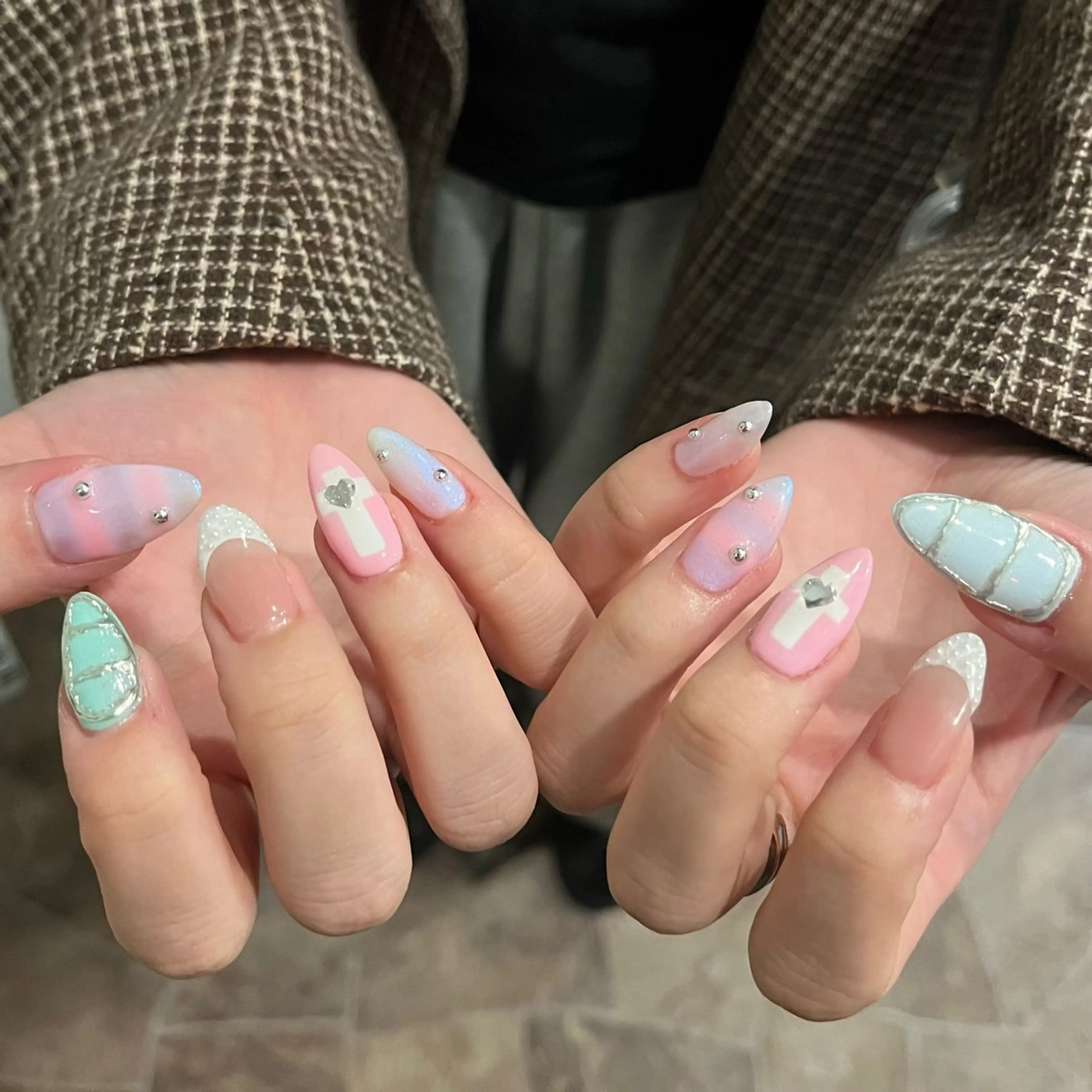 ネイル WOLTOKYO kahoのネイルデザイン