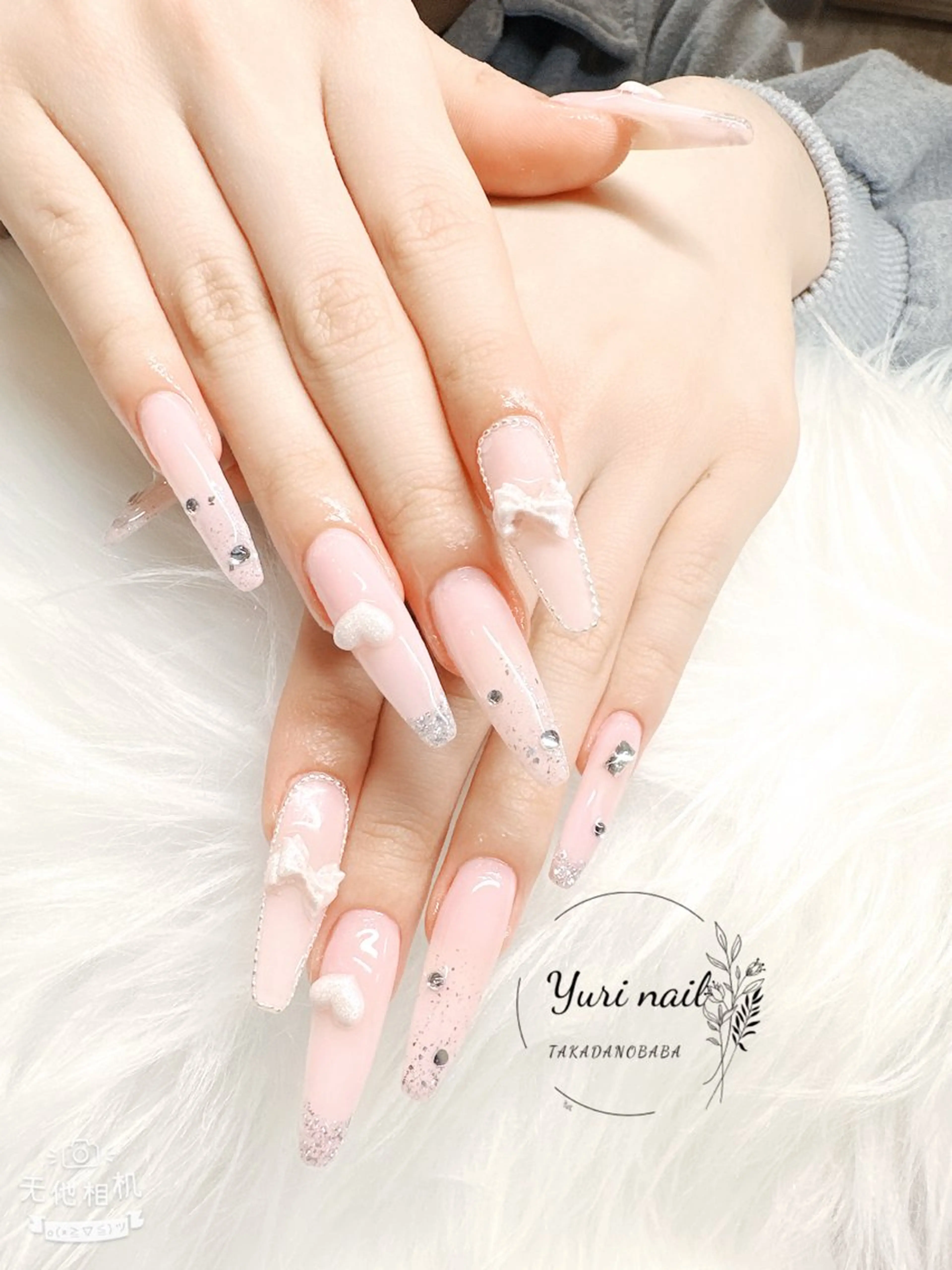 ネイル ボルドー ブラウン チークネイル ドット フットネイル ハンドネイル ハンドケア yurinail所属・yuri nail 高田馬場のネイルデザイン