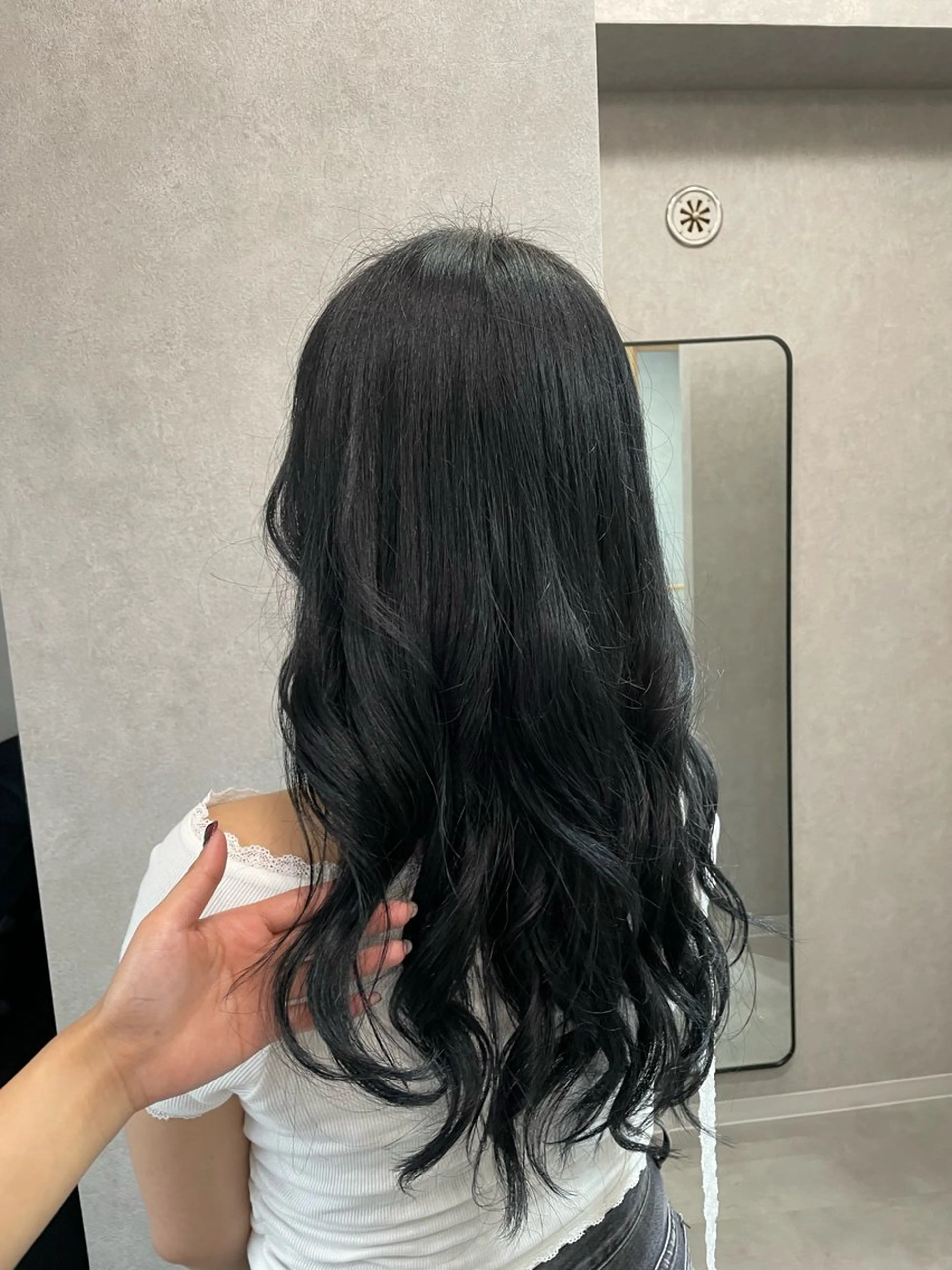 ロング カラー ワンカラー🫧 / 𝐍𝐞𝐧𝐞のヘアスタイル
