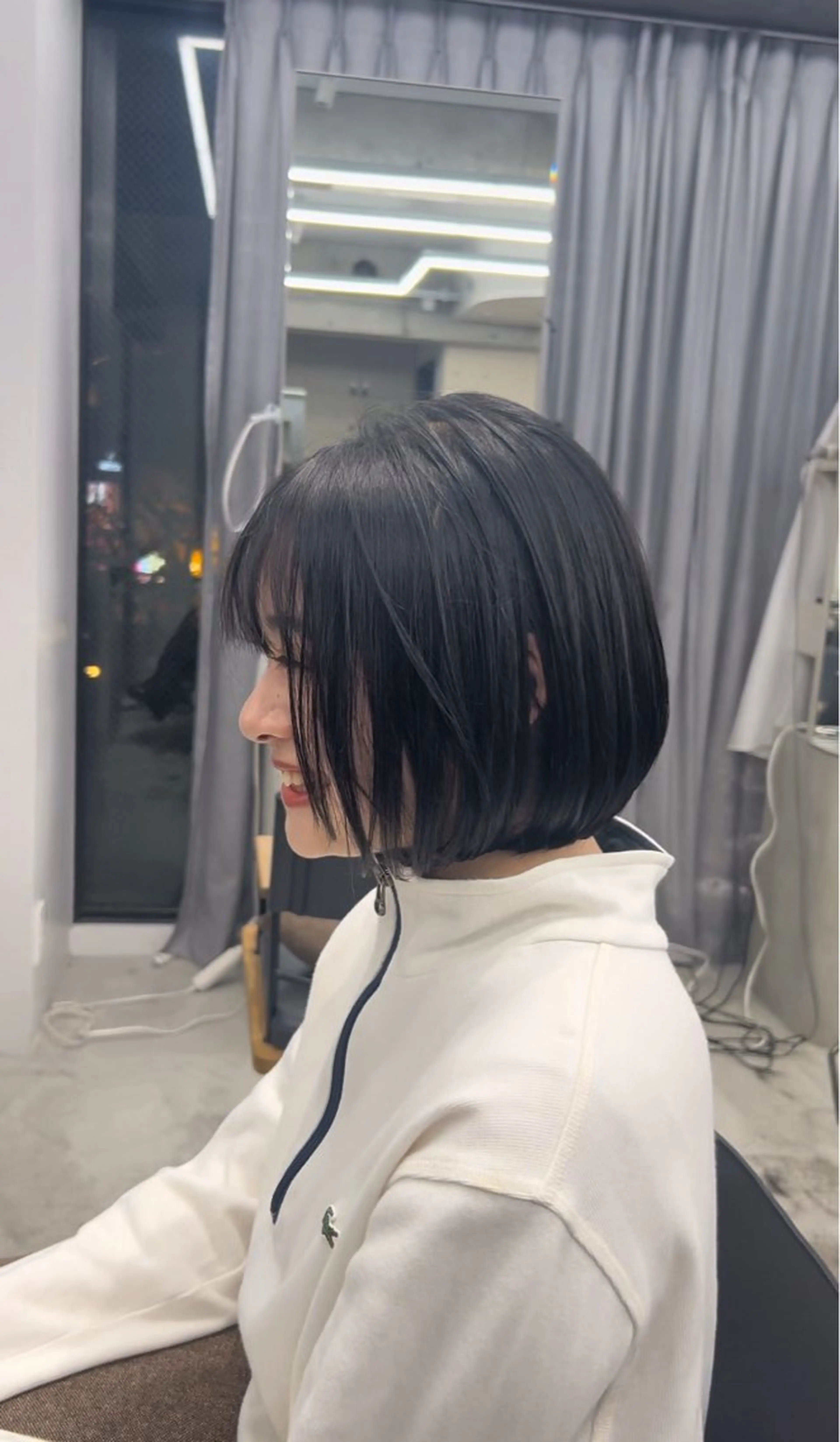 ショート カット ぷつっとボブ/ ニシトモユキのヘアスタイル