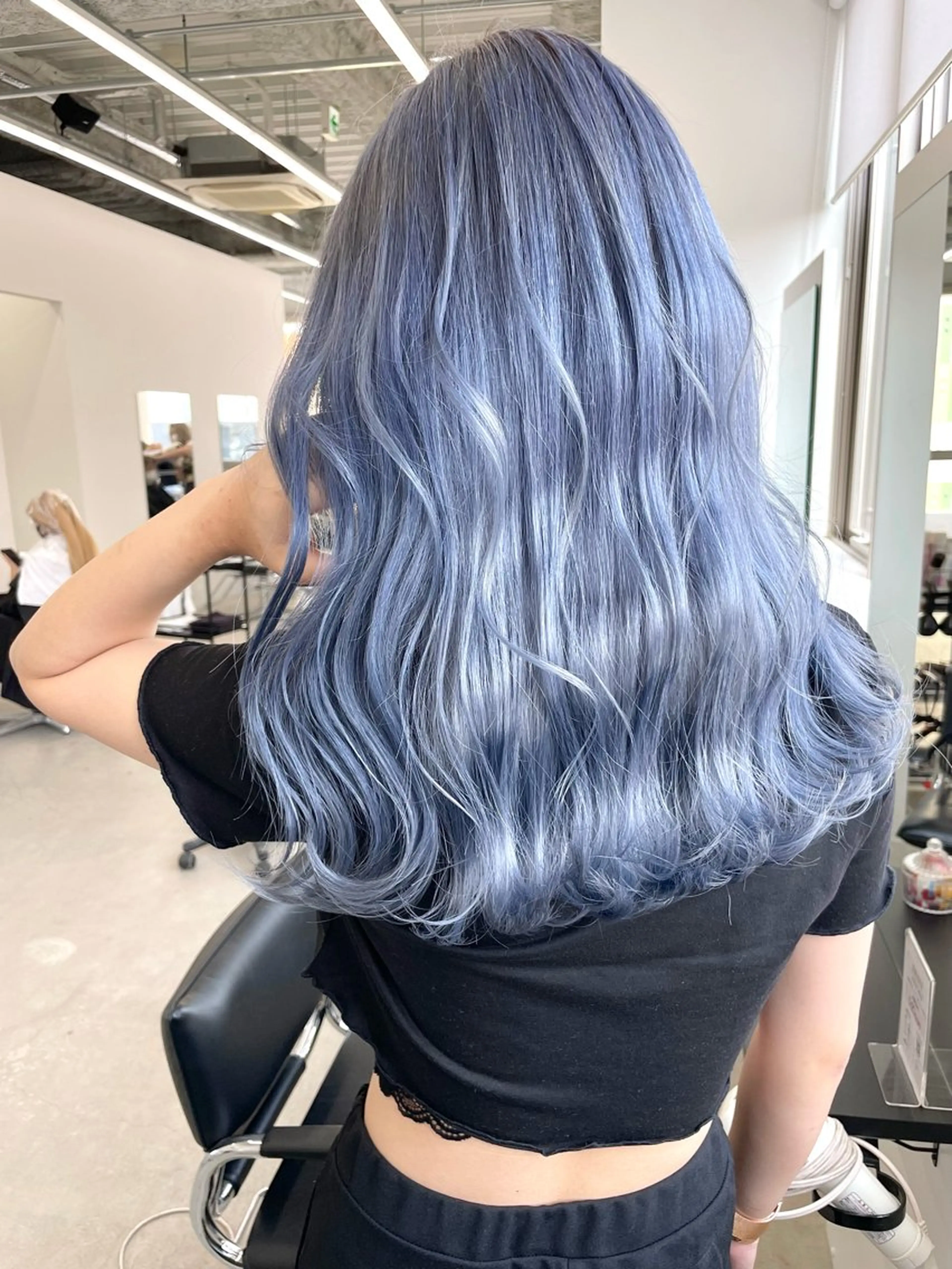 カラー ブリーチ ハイトーンカラー 和木坂 日美のヘアスタイル