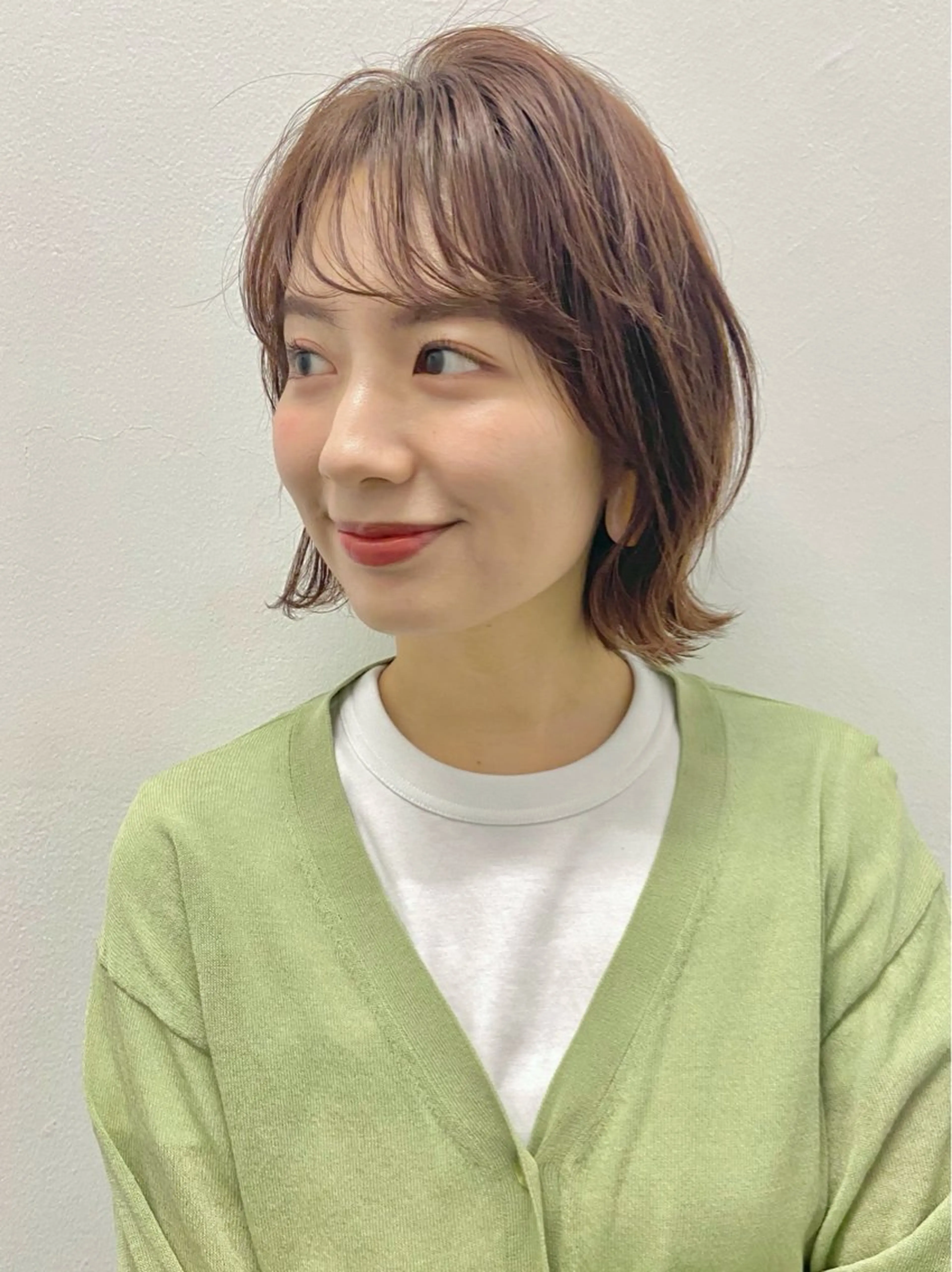 ショート カラー 杉浦 主馬のヘアスタイル