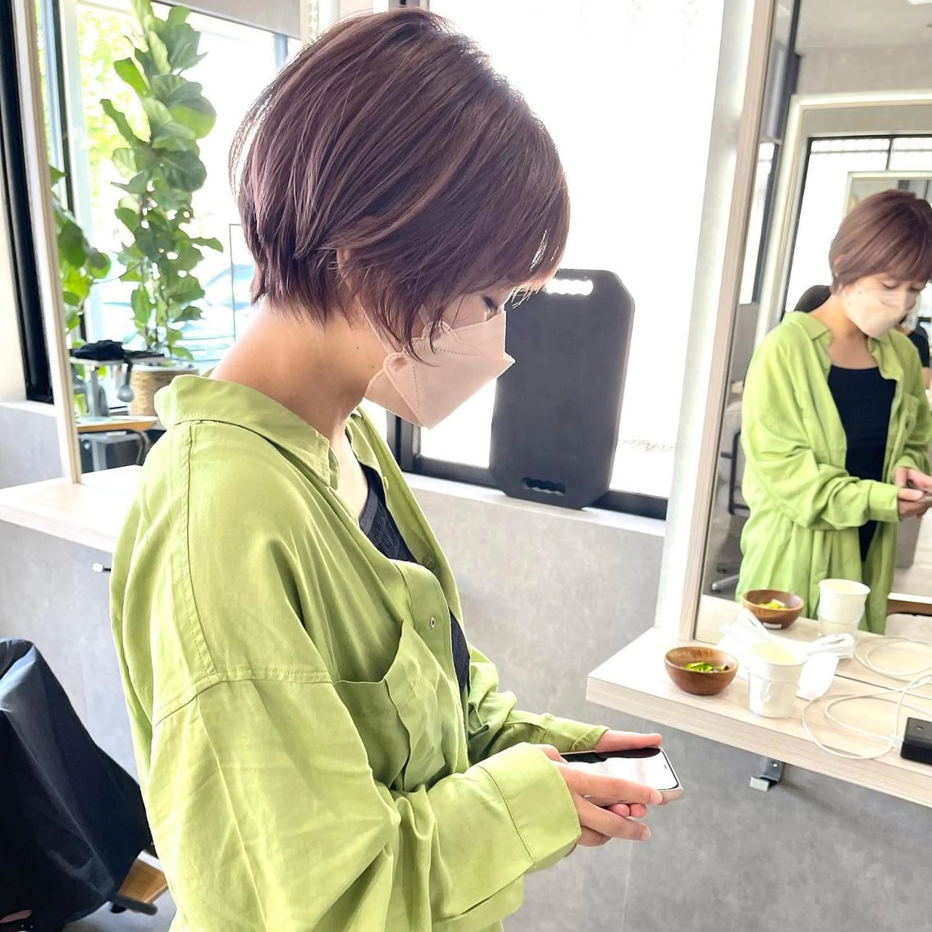 ショート ボブ ハイライト 髪質改善 韓国風ヘア レイヤーカット 河原 亮のヘアスタイル
