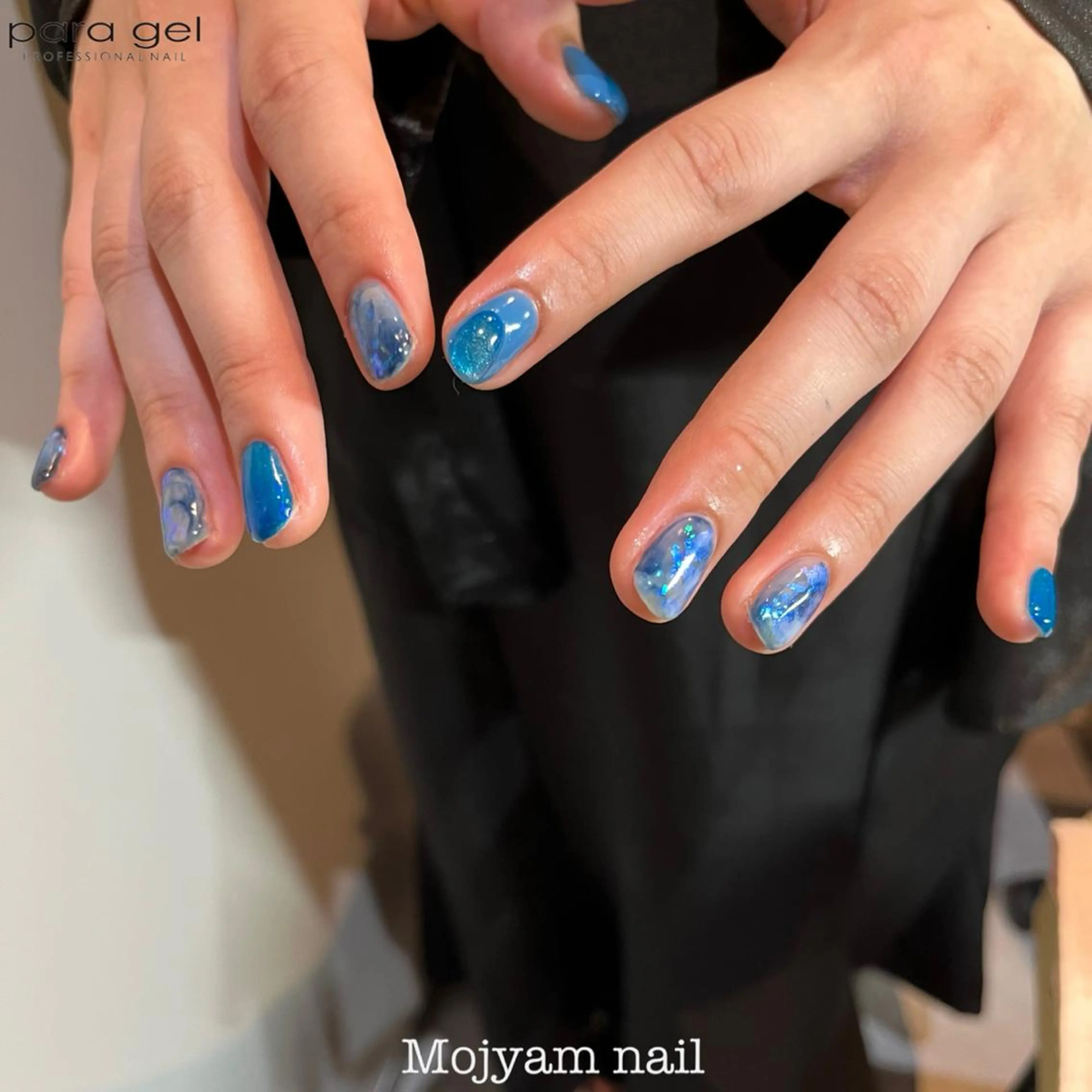 ネイル オーロラネイル ブルー ハンドネイル Mojyam nail所属・松本 実咲のネイルデザイン