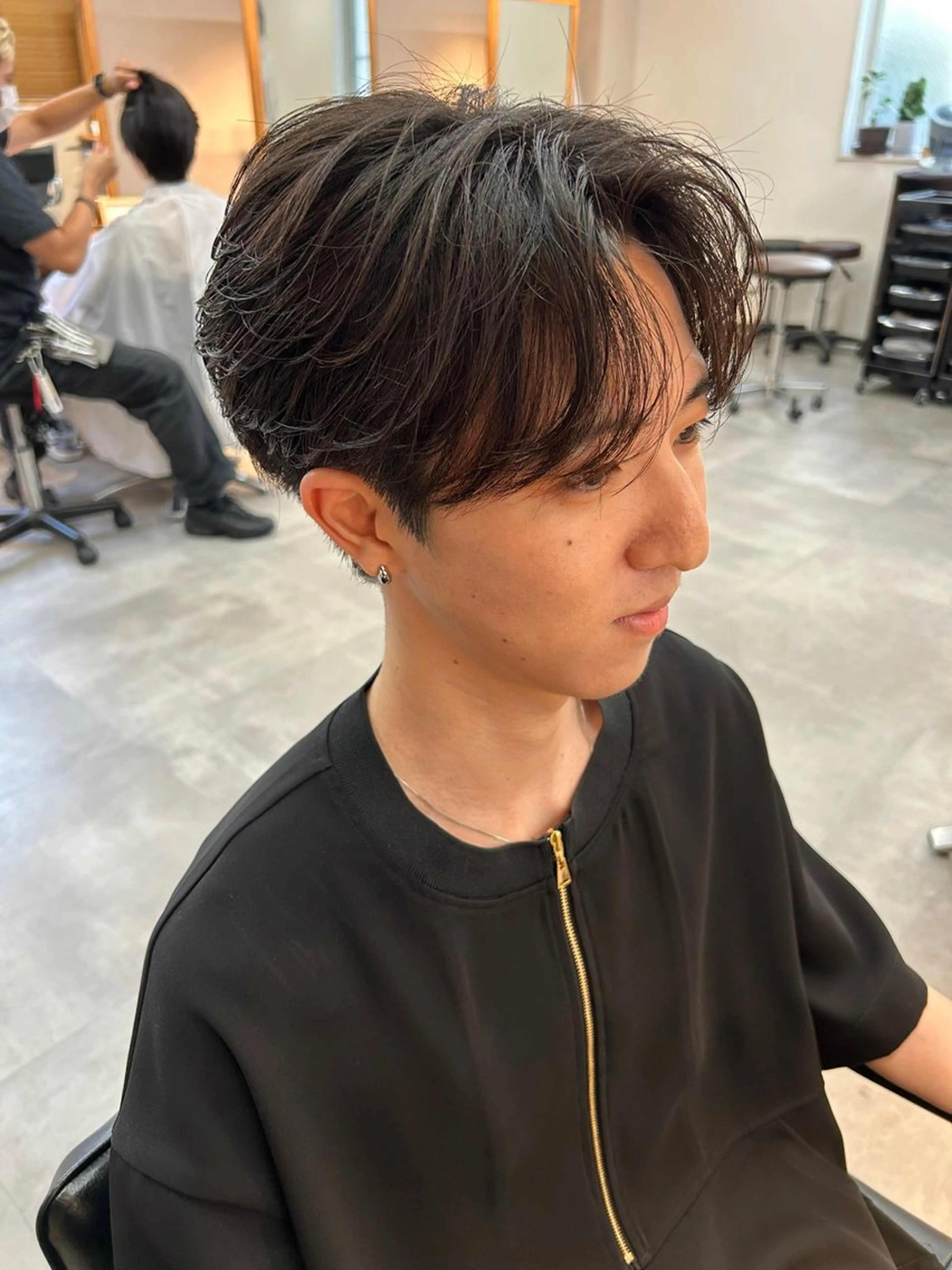 メンズ センターパート ダウンパーマ フェザーパーマ メンズ韓国風 メンズパーマ カット ダウンパーマ/メンズ パーマ/千葉駅/下田のヘアスタイル