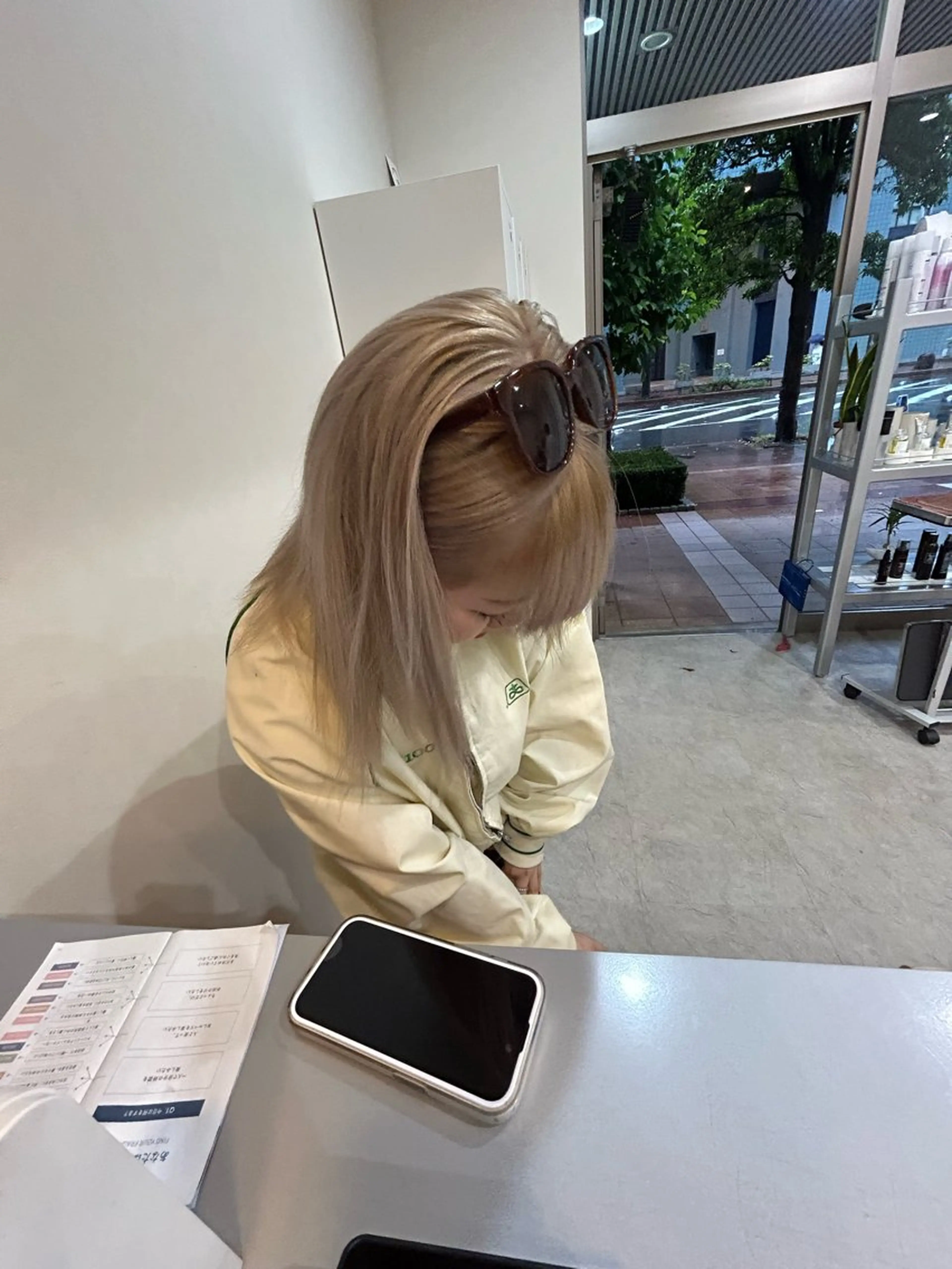 ミディアム カット ヘアカラー トリートメント ボブ/透明感カラー 🧸YUI❤️のヘアスタイル