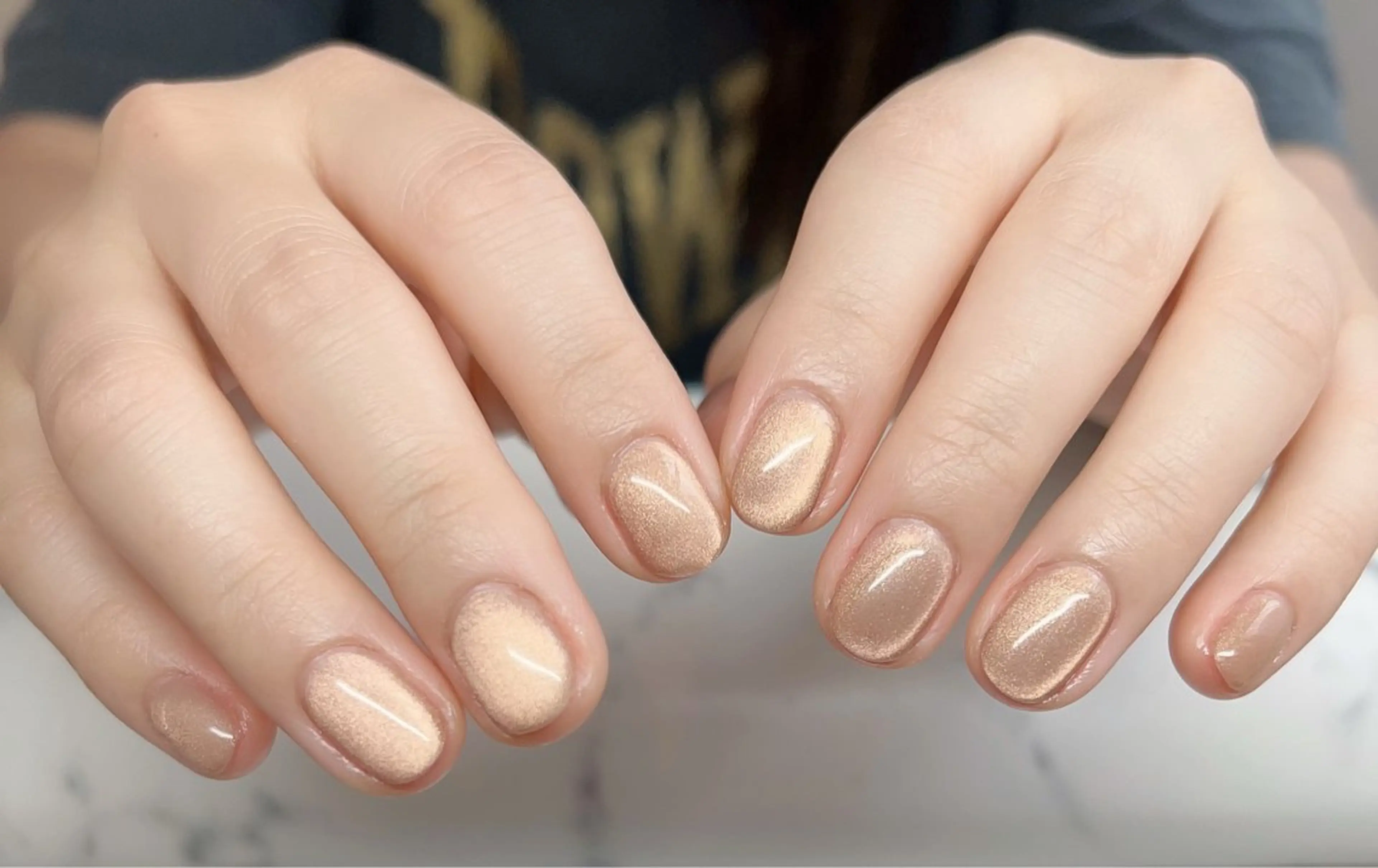 ネイル マグネットネイル red veil所属・KANA ネイルのネイルデザイン