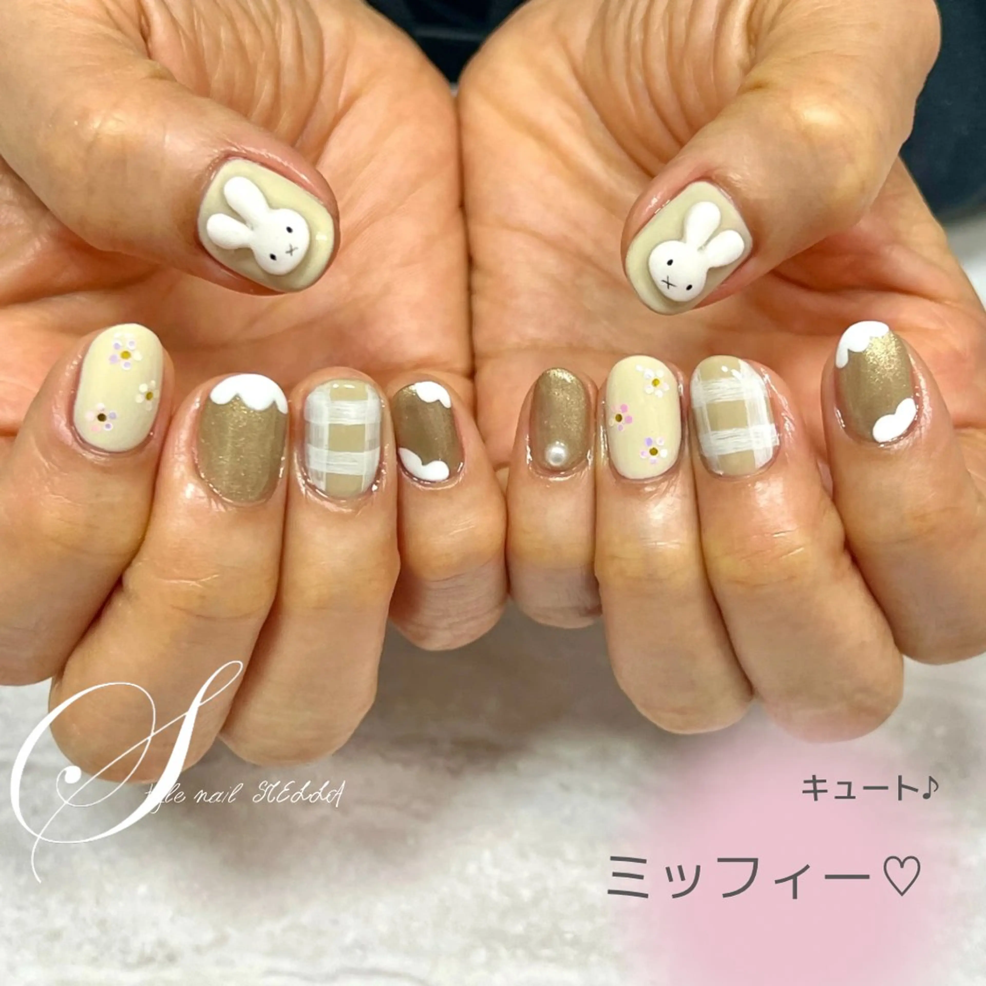 ネイル ハンドネイル ステラ marikominoのネイルデザイン