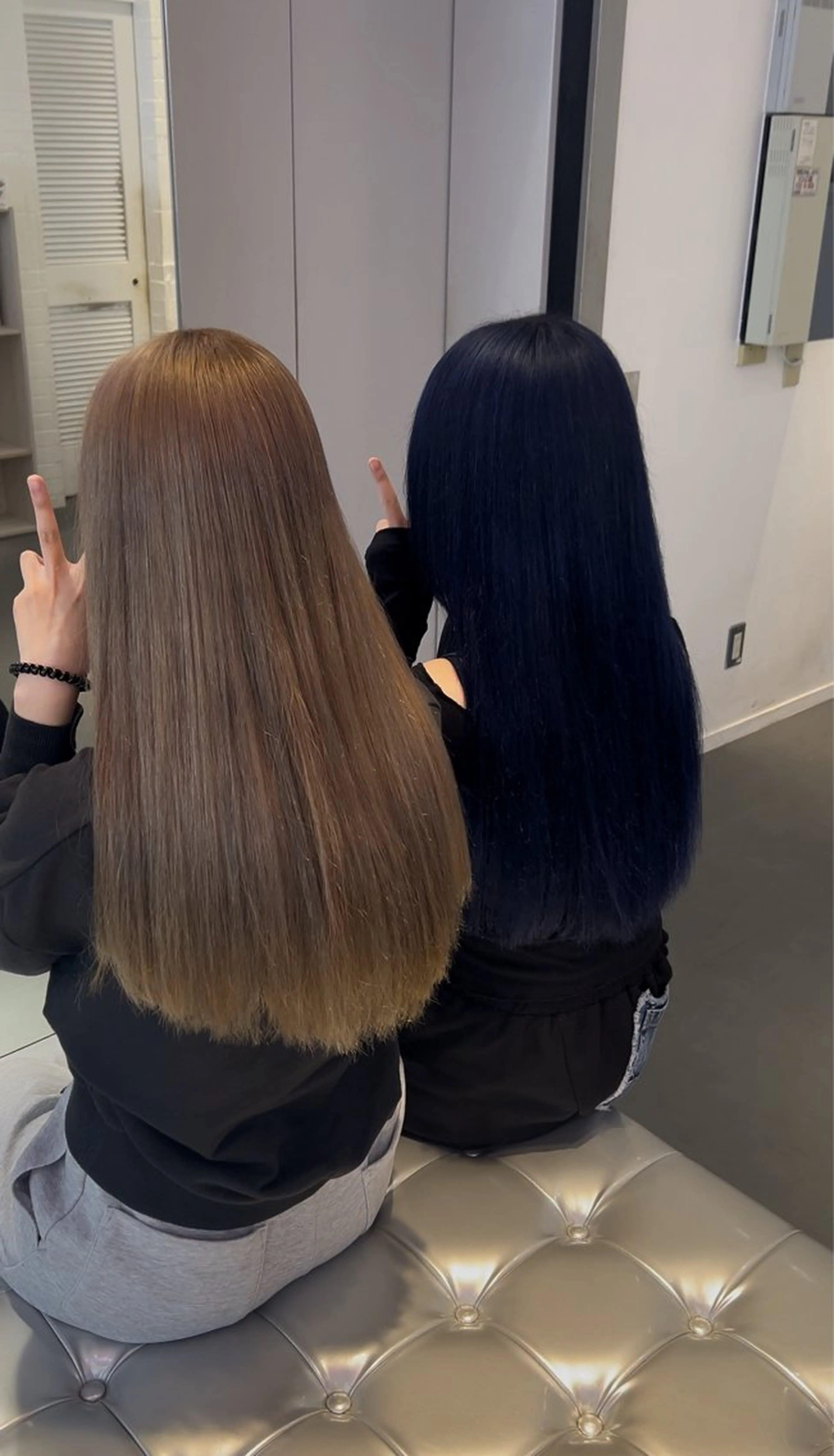 ロング ヘアカラー AIRI🎀韓国🫧 ブリーチカラー🦋のヘアスタイル