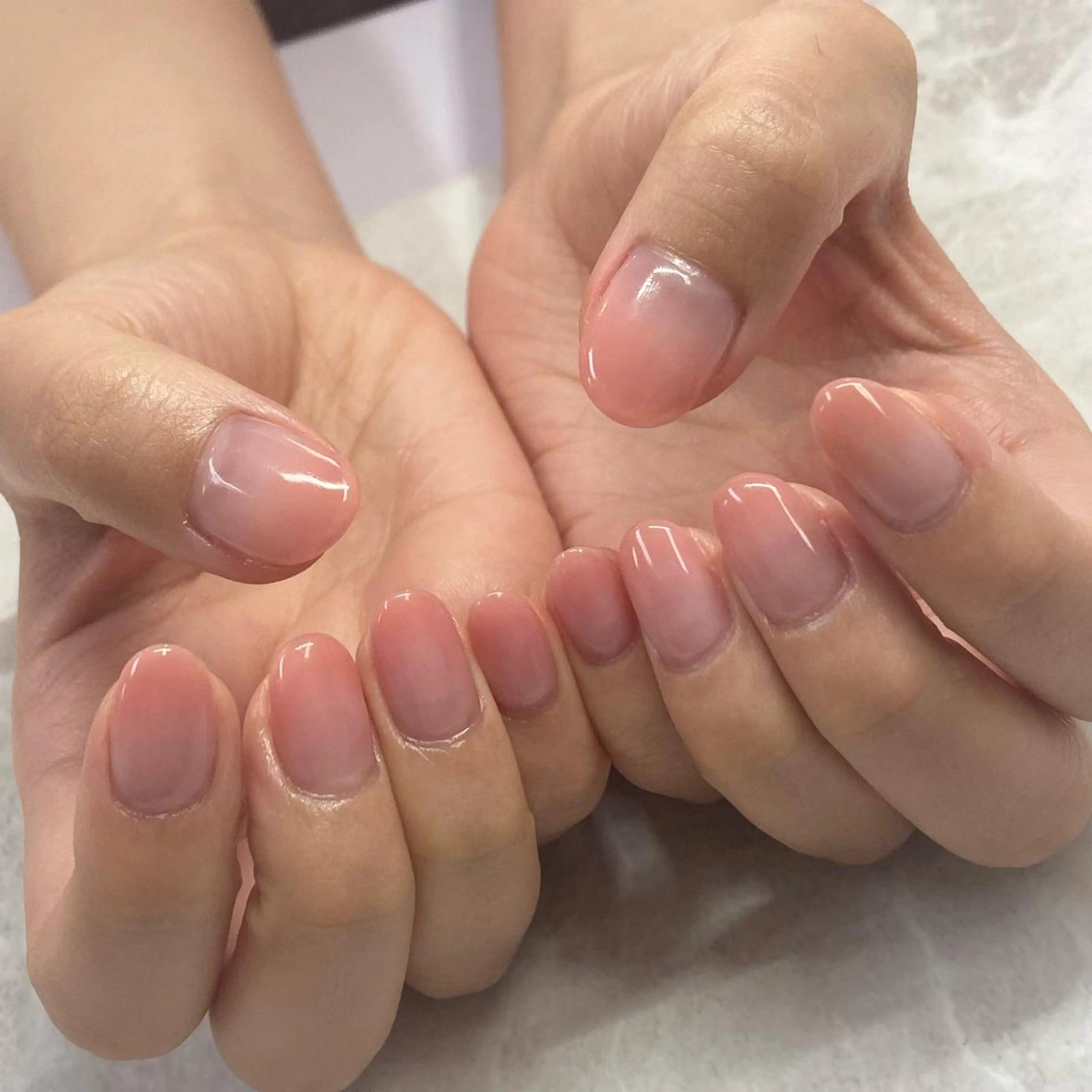 ネイル グラデーション RicottEYELASH&NAIL所属・下城 葵のネイルデザイン