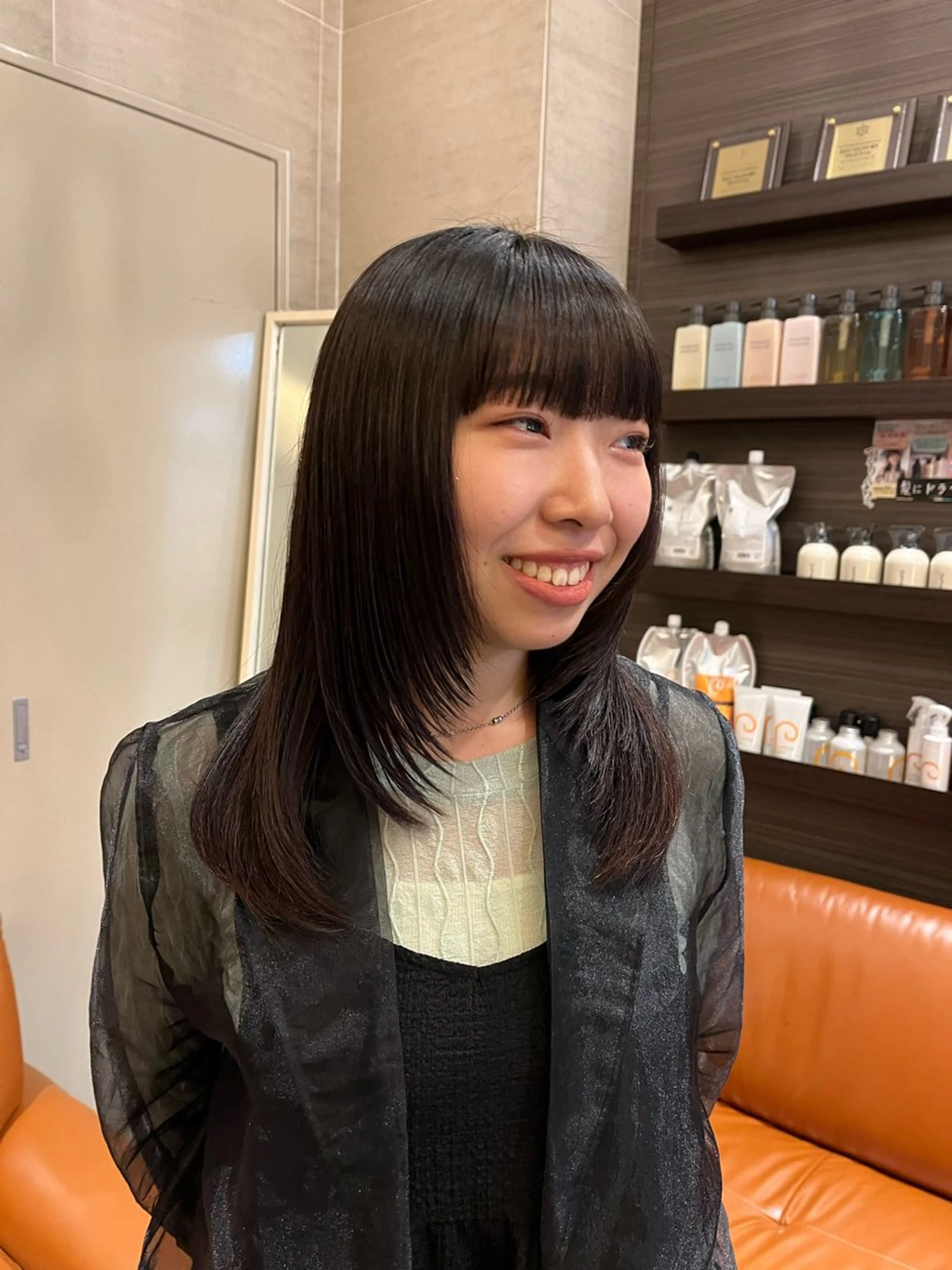 セミロング 顔周りカット 田口 なごみのヘアスタイル