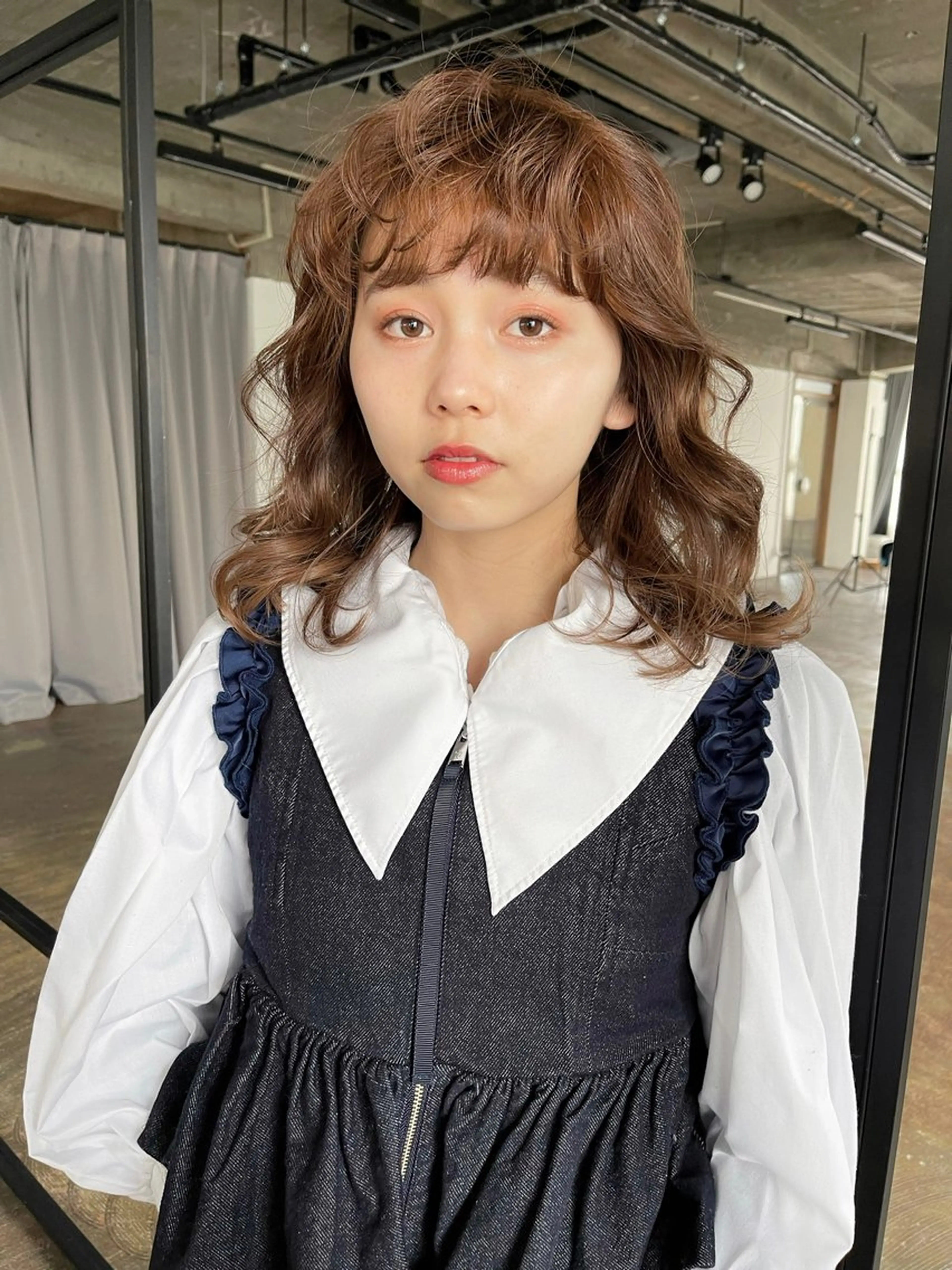 セミロング カラー ヘアアレンジ ベージュカラー 透明感カラー レイヤーカット カット ヘアカラー 関谷 あいみのヘアスタイル
