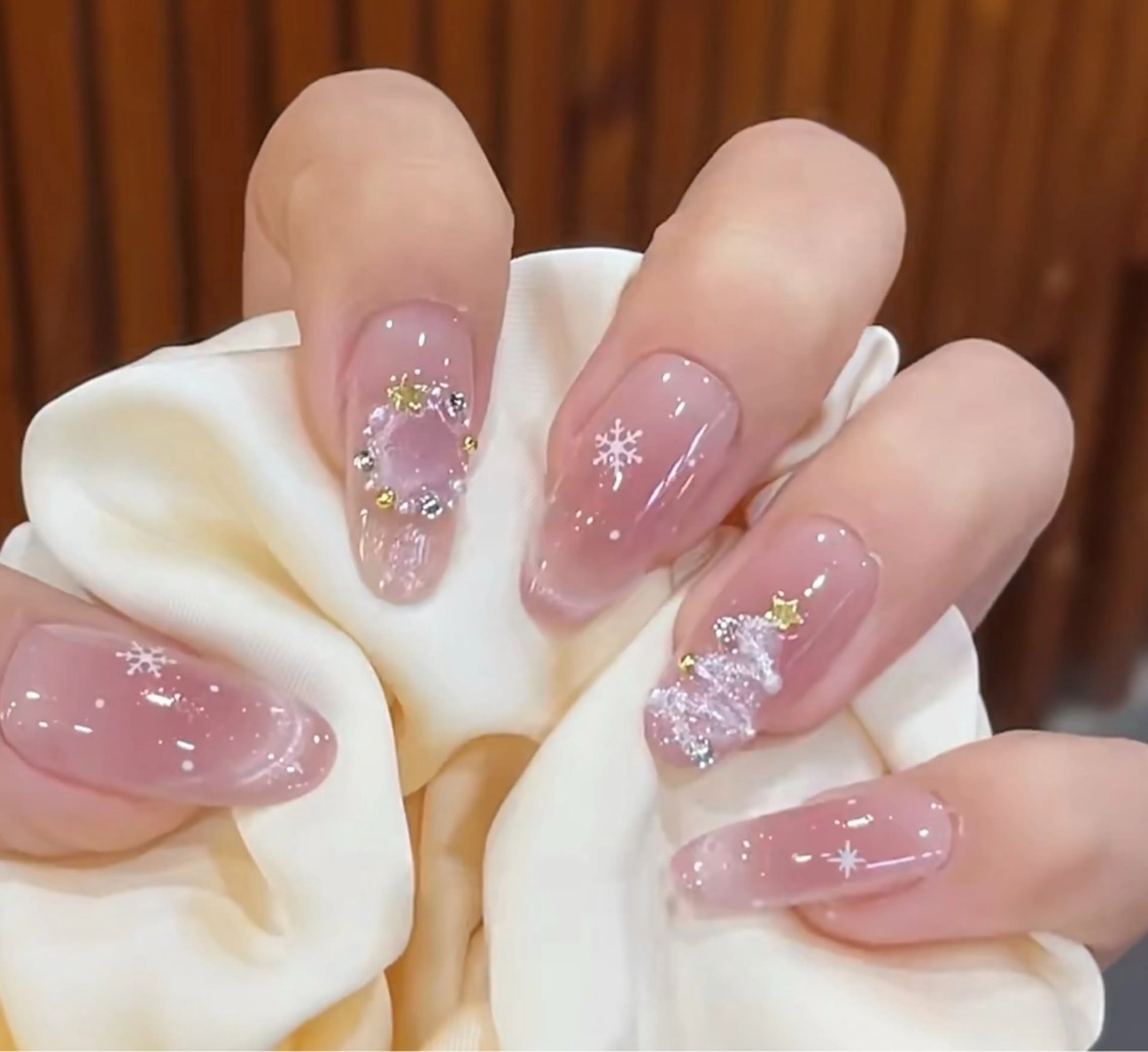 ネイル ネイル＆アイラッシュ ∩_∩アオイのネイルデザイン