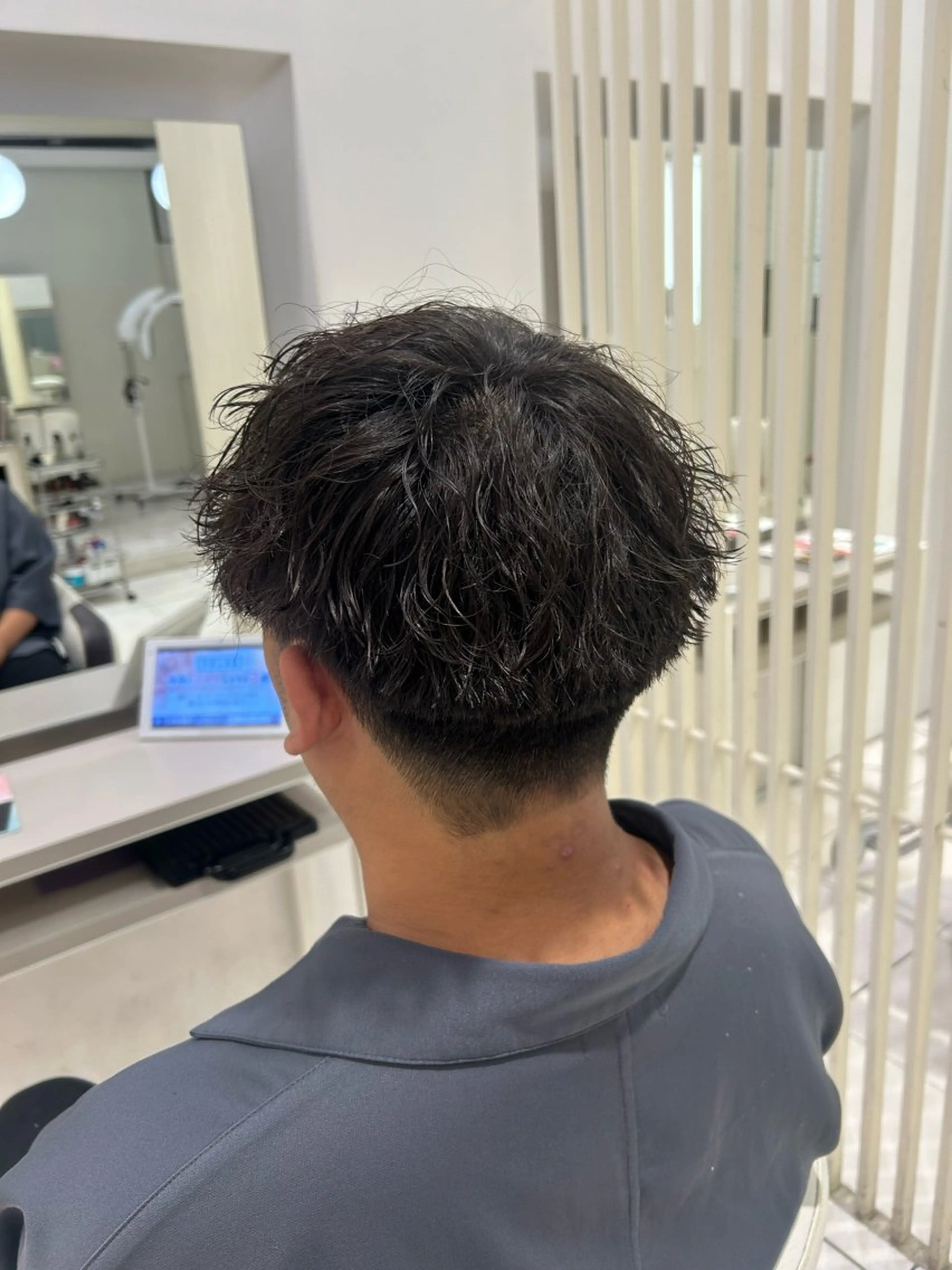 メンズ メンズパーマ Earth市ヶ谷店所属・艶カラー特化美容師 ✂️✨️REIA✨️のヘアスタイル