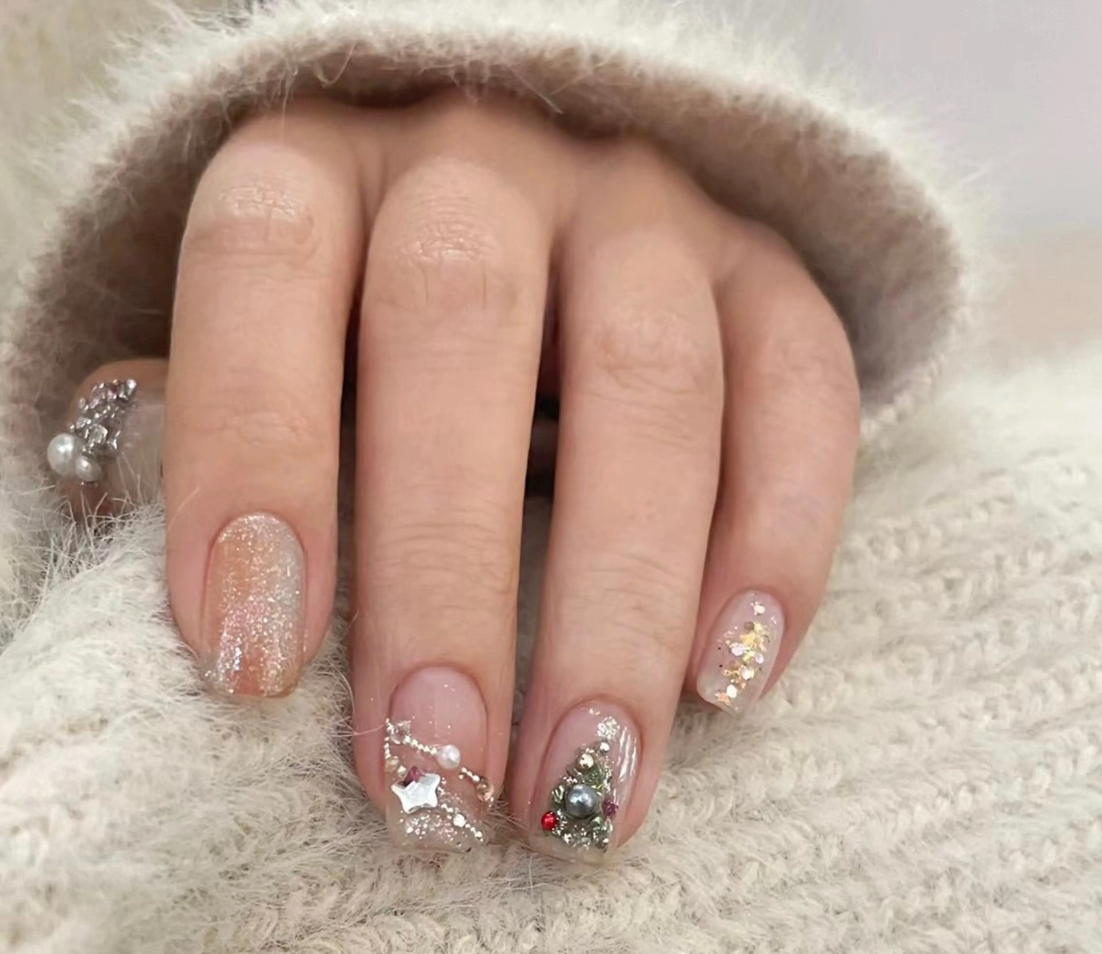 ネイル ハンドネイル 💅E•U•B NAIL🌹所属・横浜市中区曙町 ネイルE·U·Bのネイルデザイン