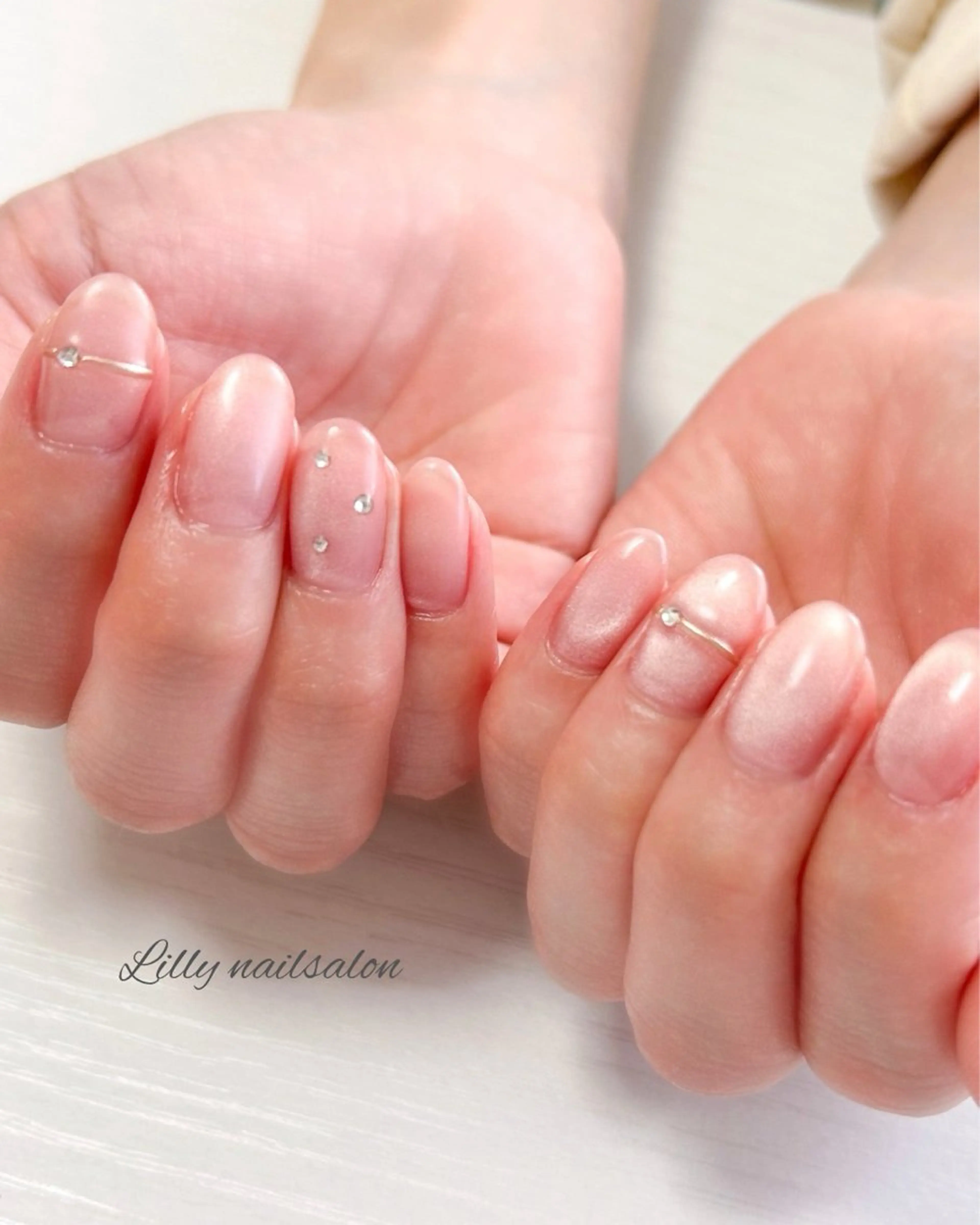 ネイル Lilly nail Mikuのネイルデザイン