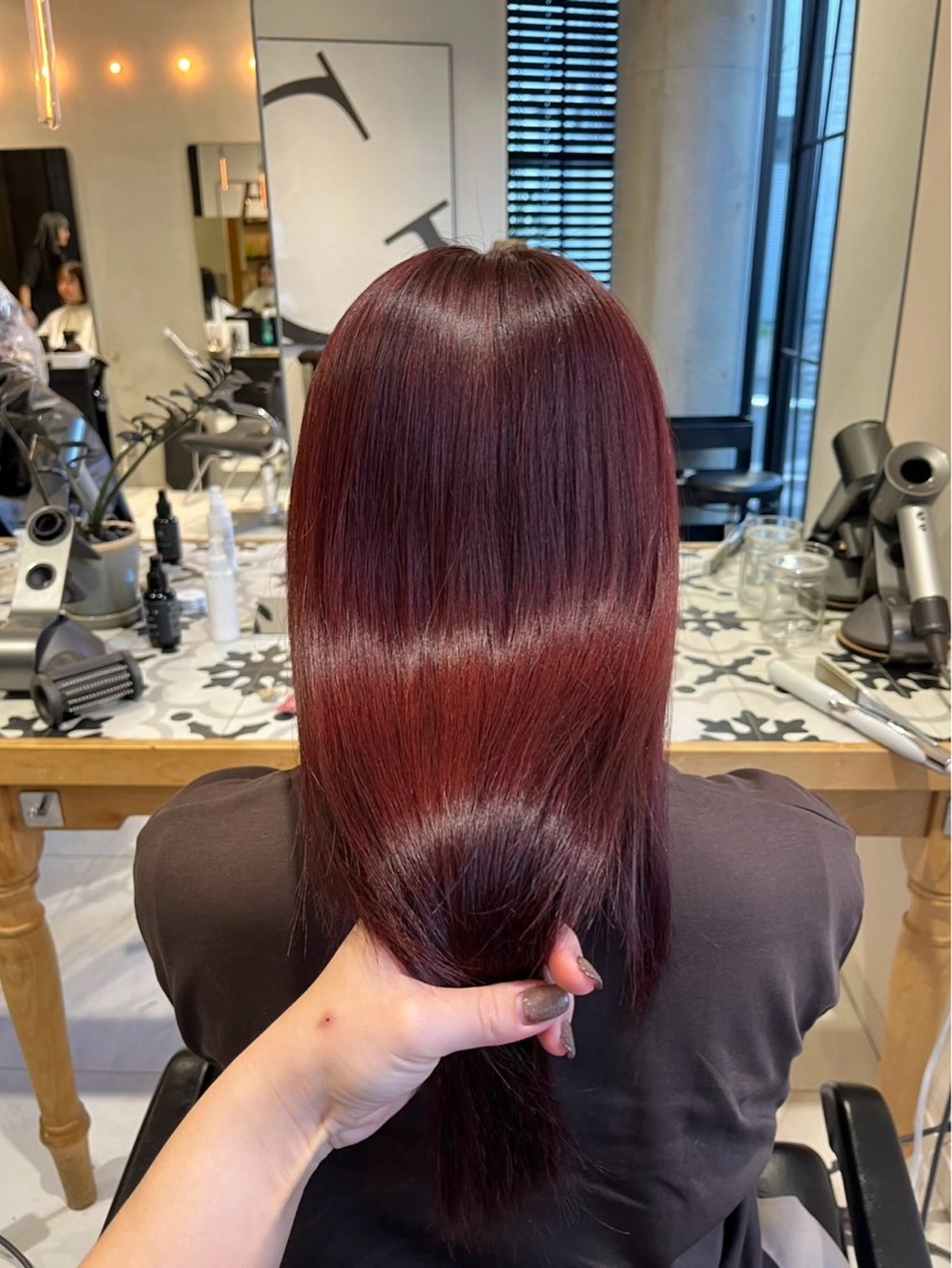 ロング カラー ヘアカラー トリートメント ヘッドスパ 艶カラー/縮毛矯正 🫧terukaのヘアスタイル