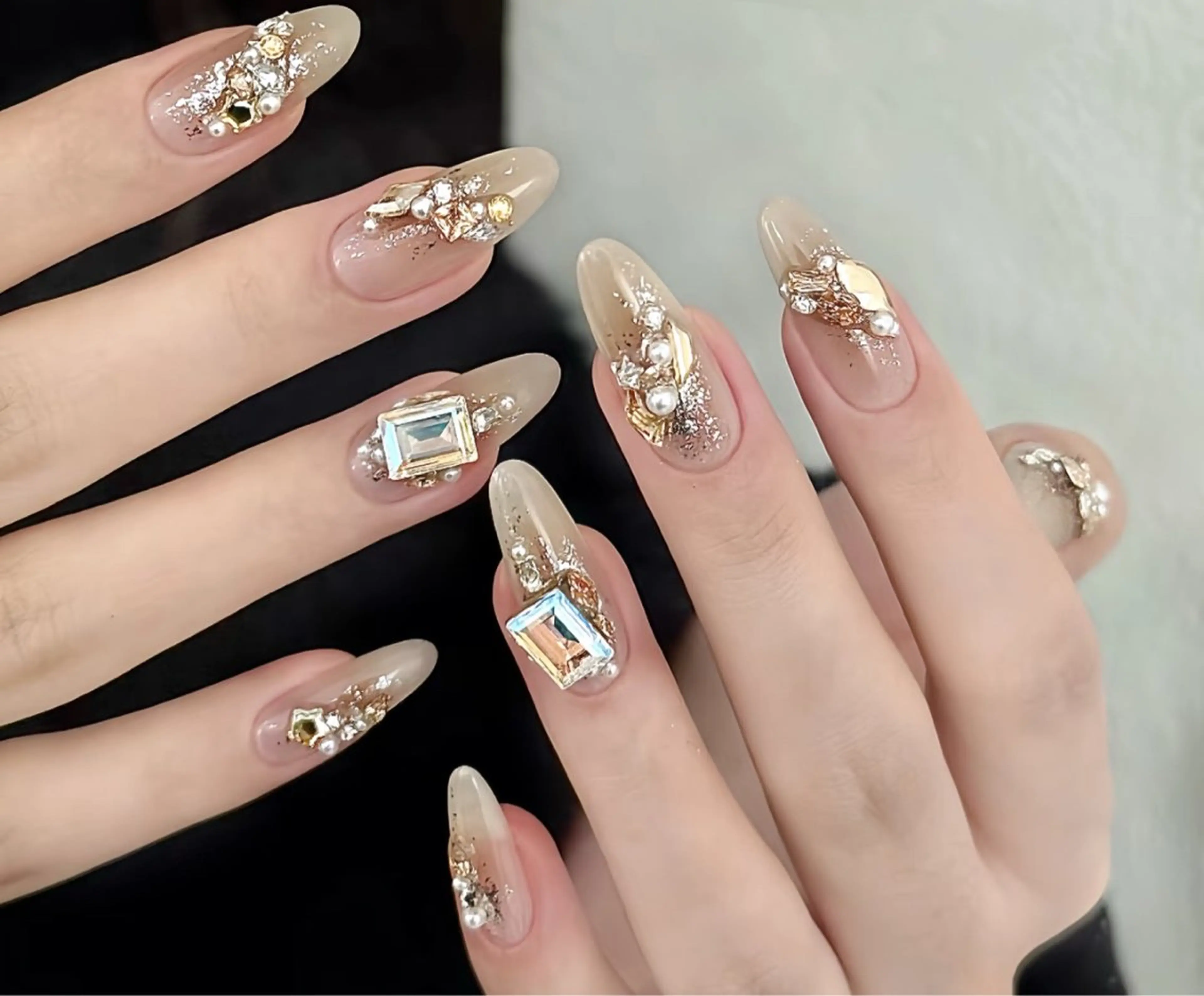 ネイル アートネイル オーロラネイル チークネイル フレンチネイル ガラスフレンチ ハンドネイル 🎀🎀YooLi Nail Salonのネイルデザイン