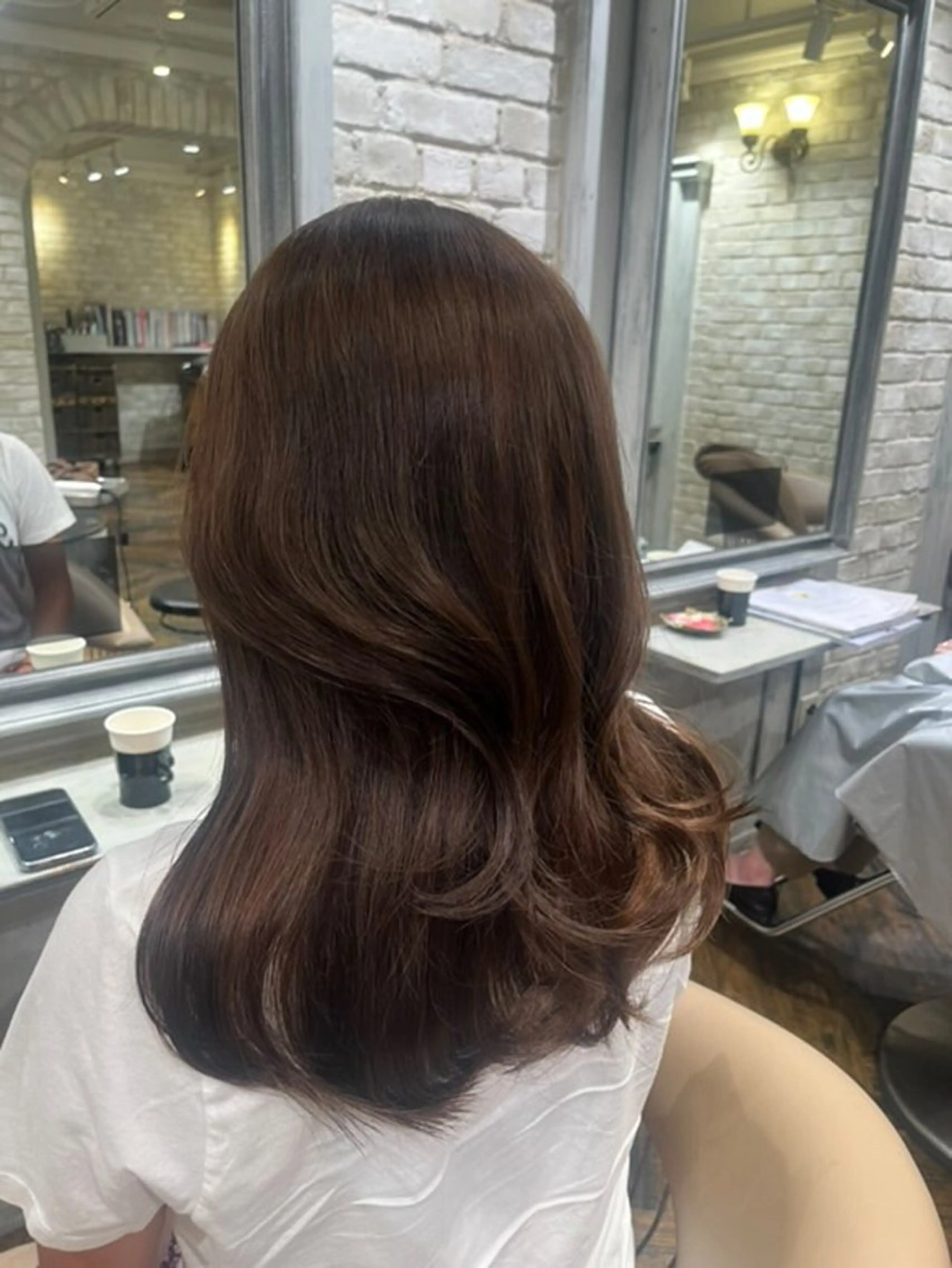 セミロング issa academyのヘアスタイル
