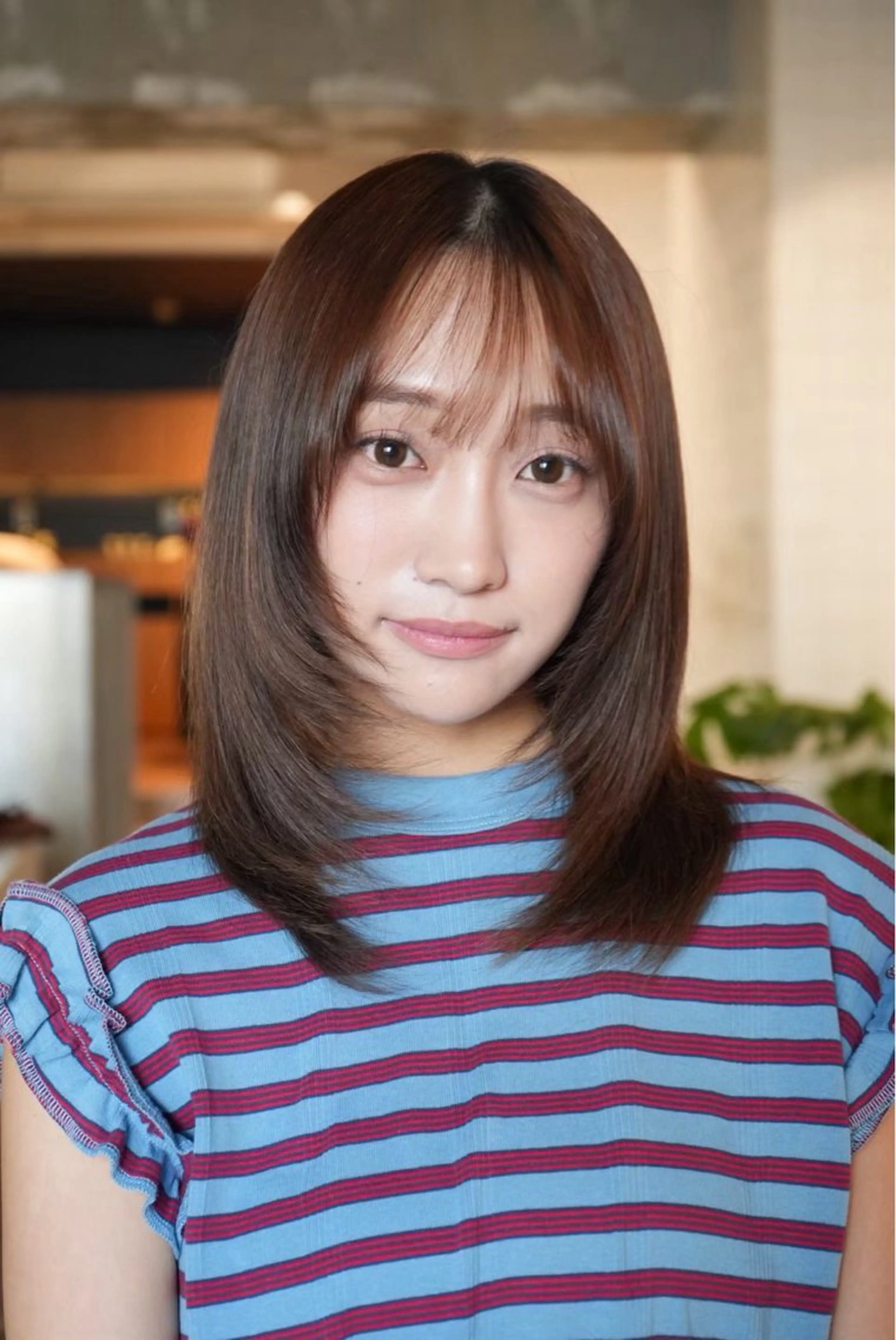 ミディアム rino LUVISMのヘアスタイル
