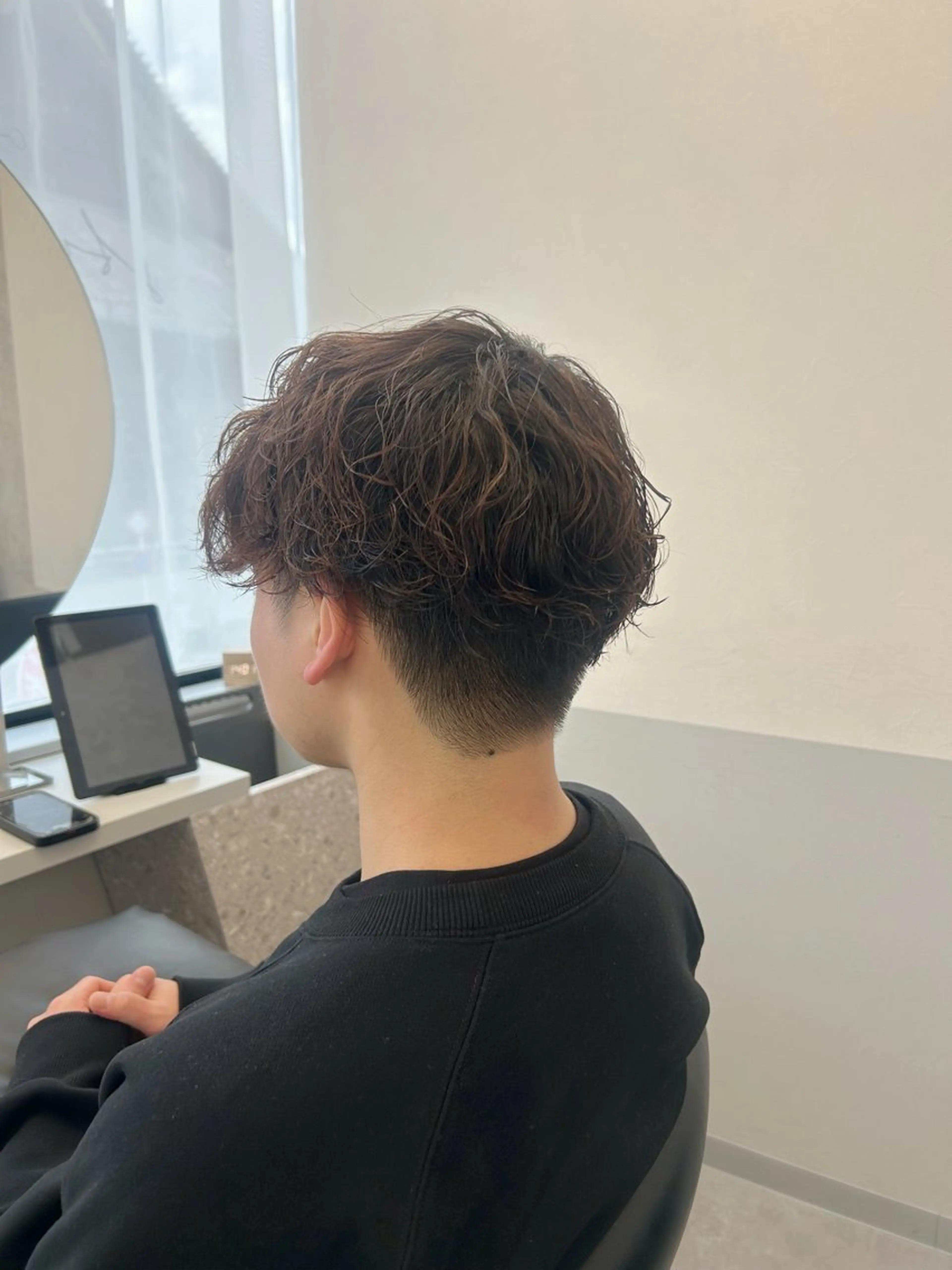 ショート パーマ メンズ メンズパーマ ツイストスパイラルパーマ スパイラルパーマ 🤍MIREA🤍 tocca茨木店のヘアスタイル
