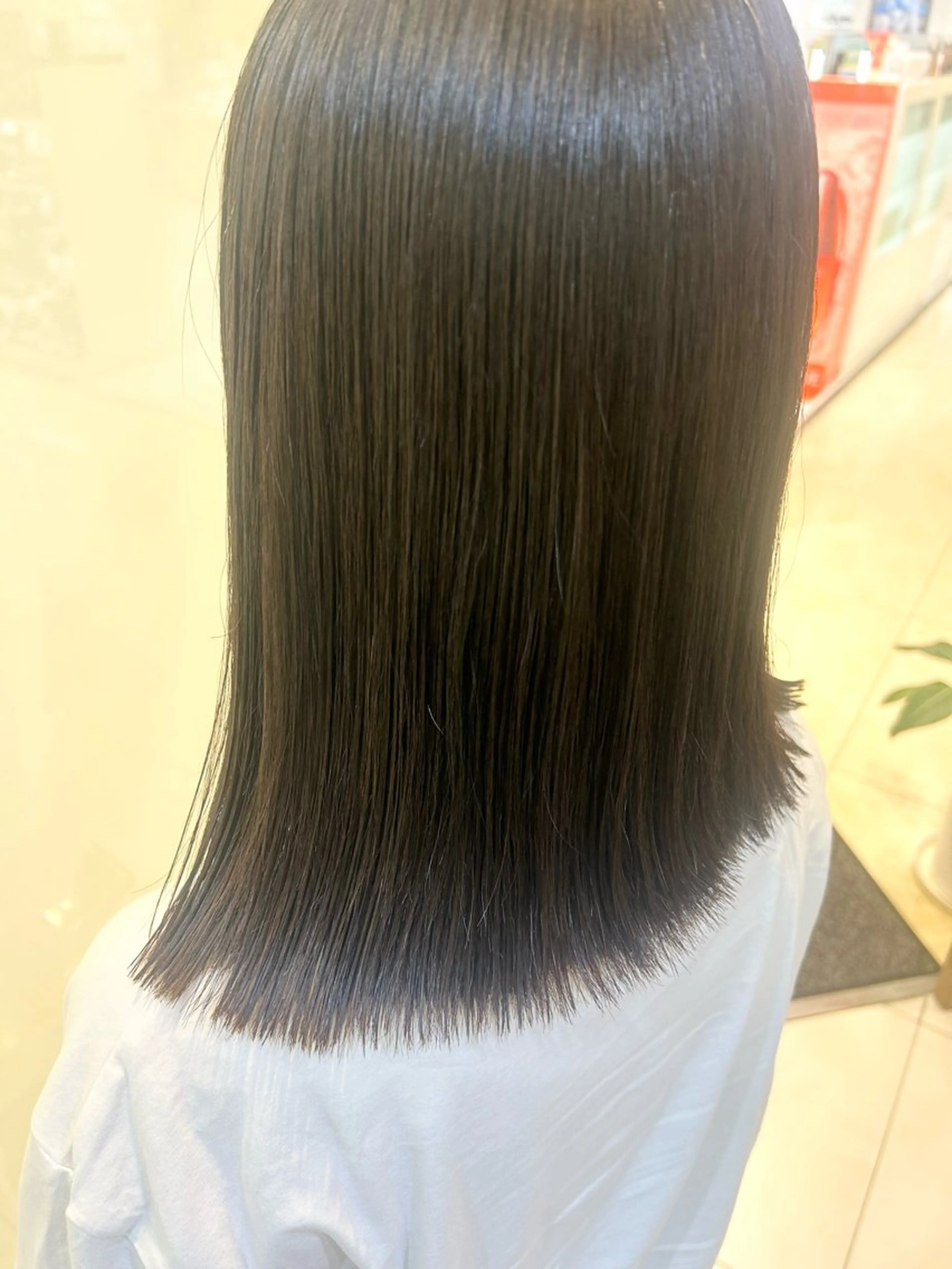 ミディアム カラー 艶質改善/縮毛矯正 ササキナツミのヘアスタイル